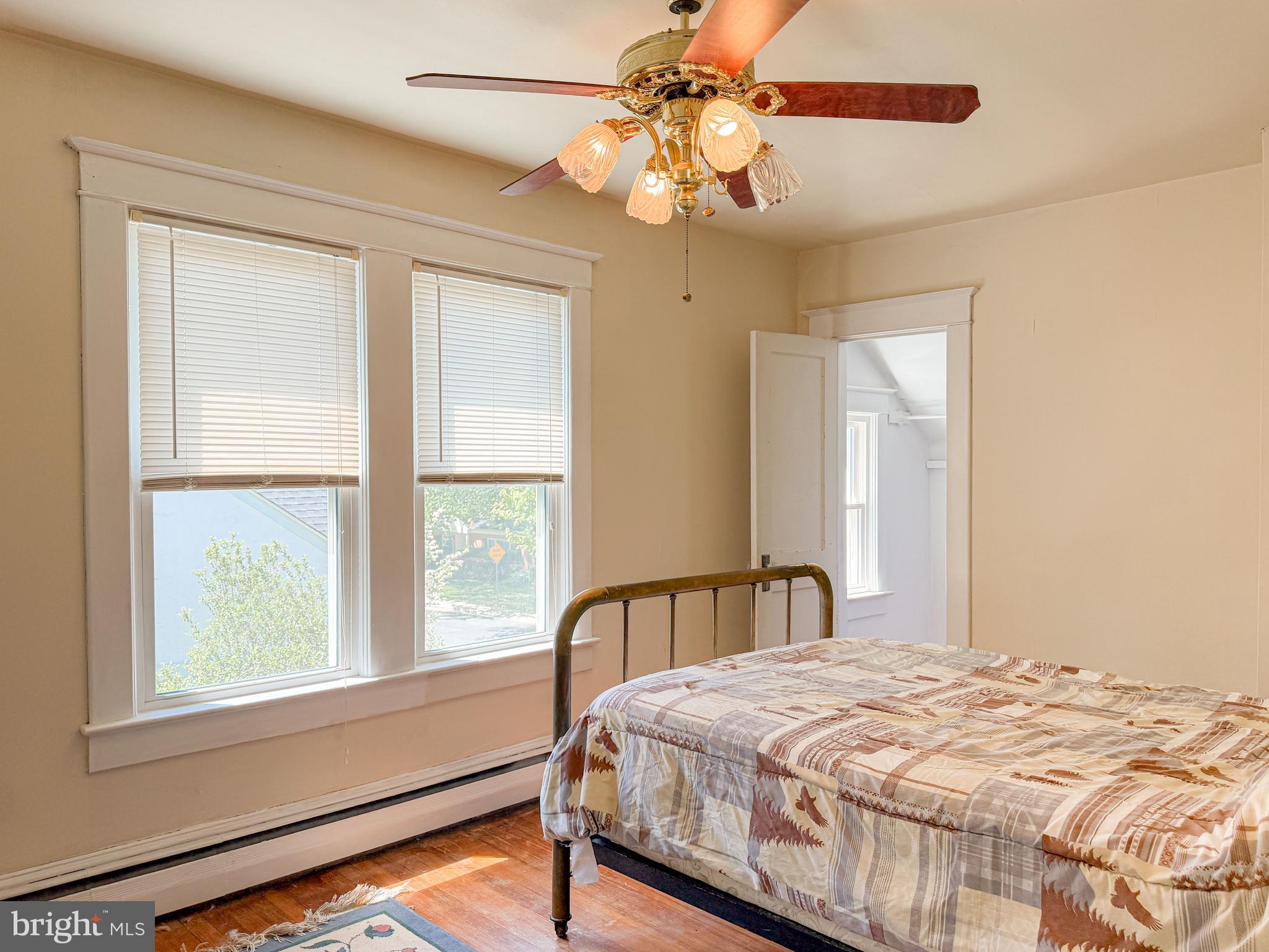 REALTY PARK - Residential