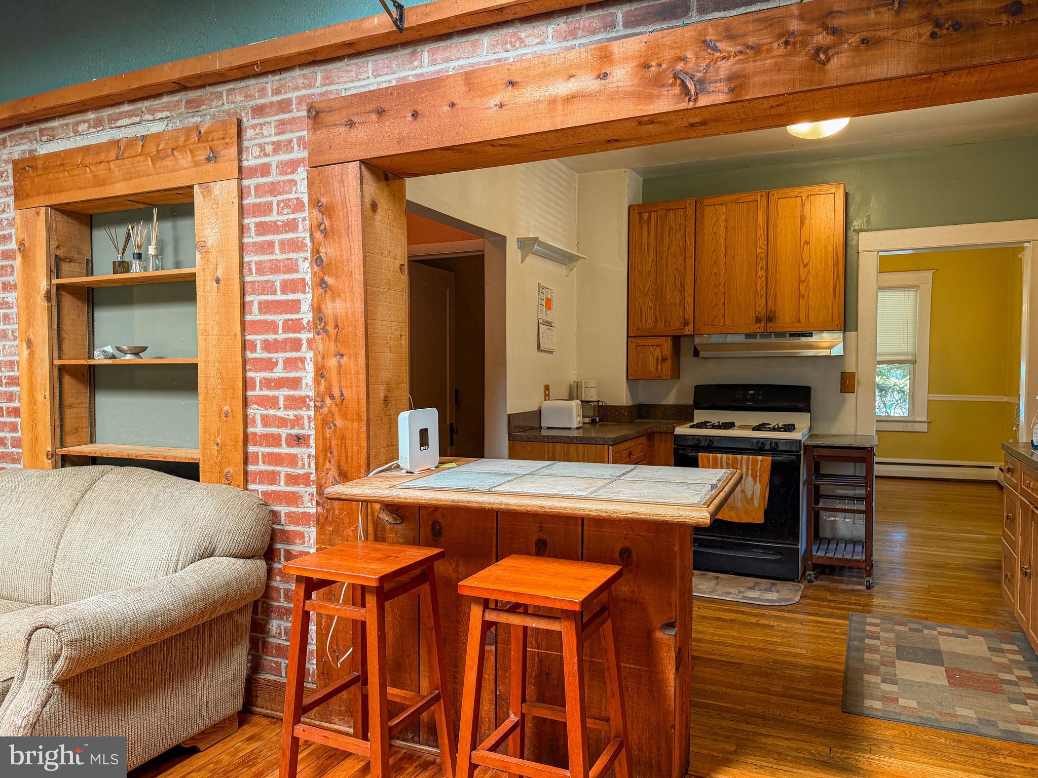 REALTY PARK - Residential