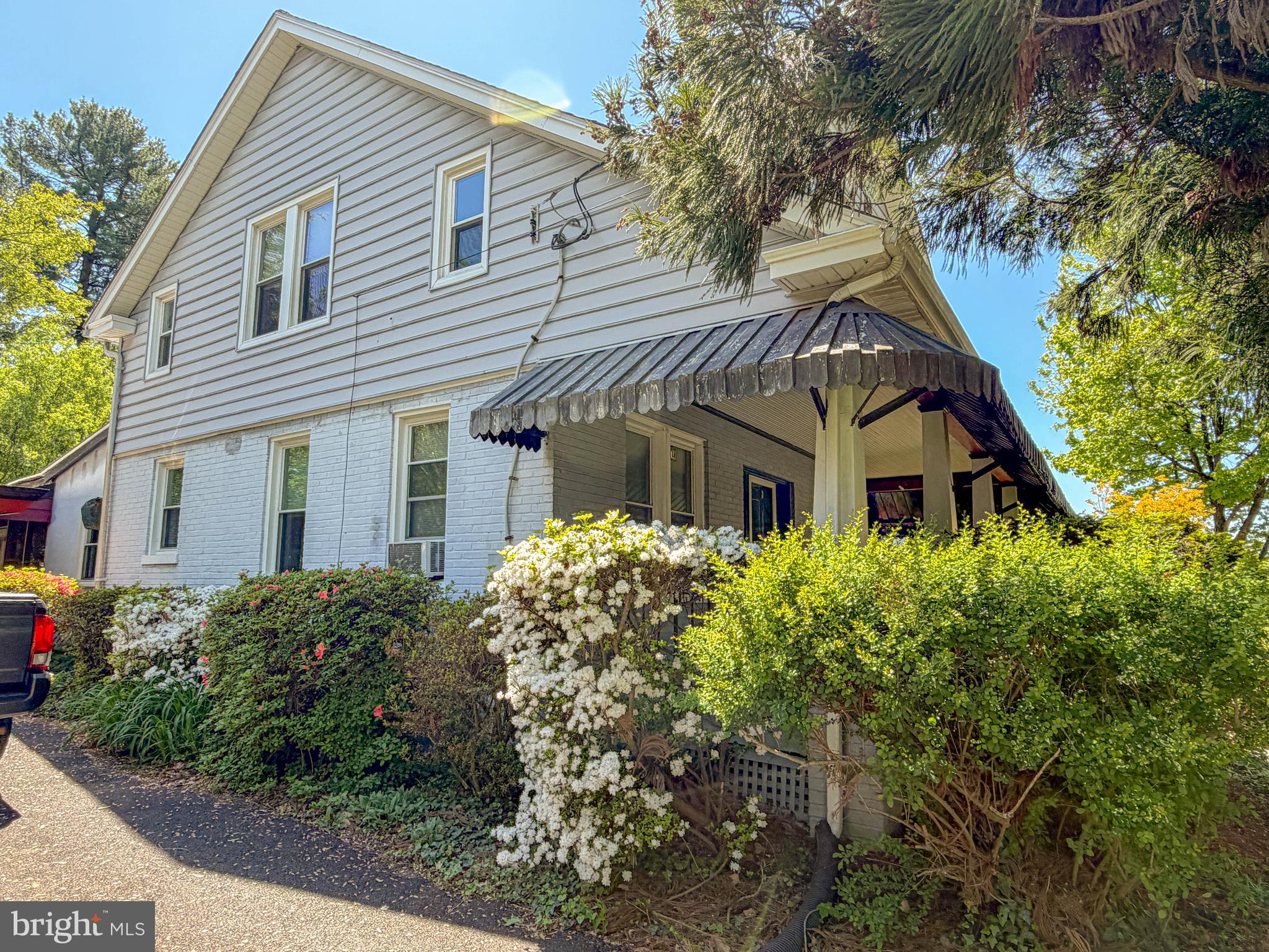 REALTY PARK - Residential