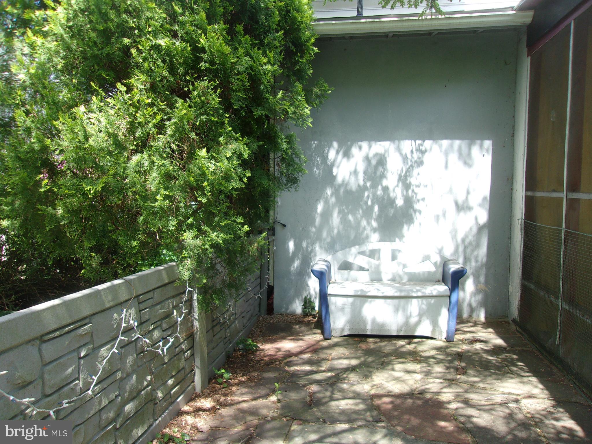 REALTY PARK - Residential