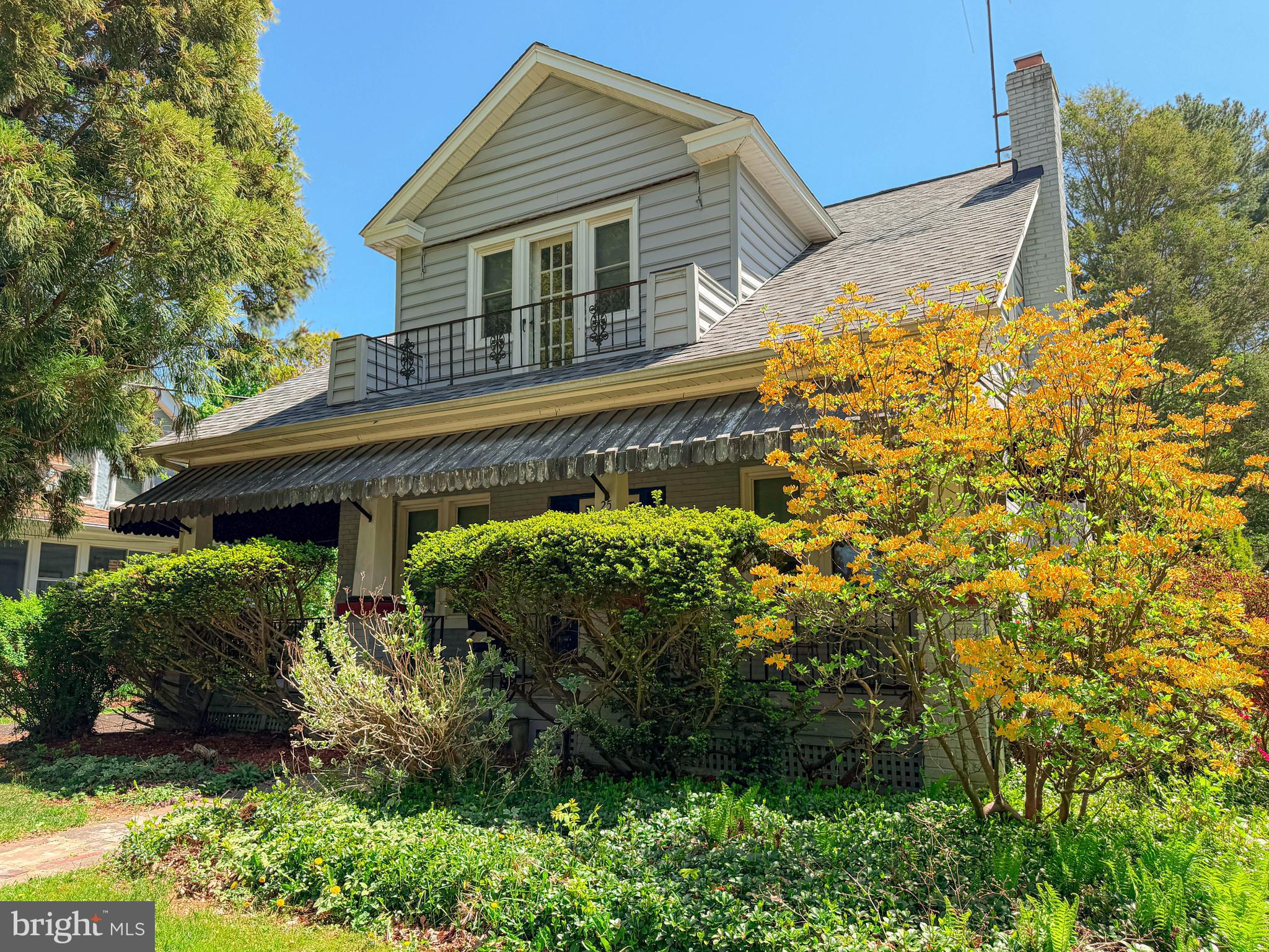 REALTY PARK - Residential