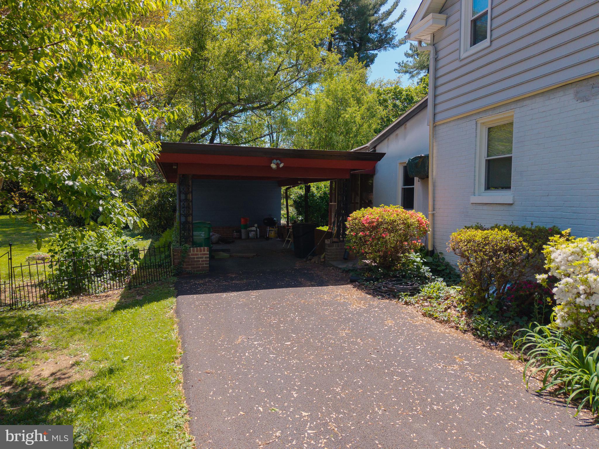 REALTY PARK - Residential