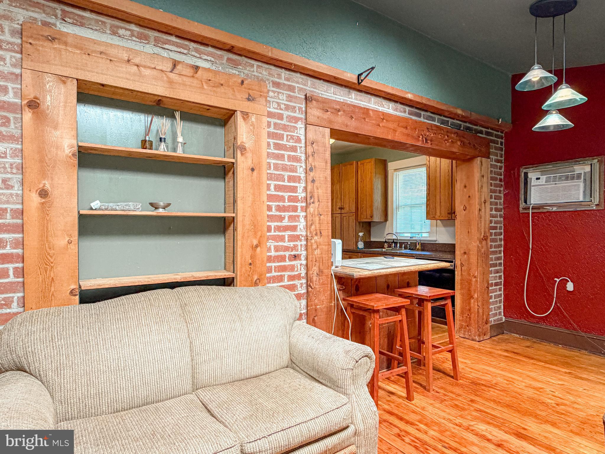 REALTY PARK - Residential