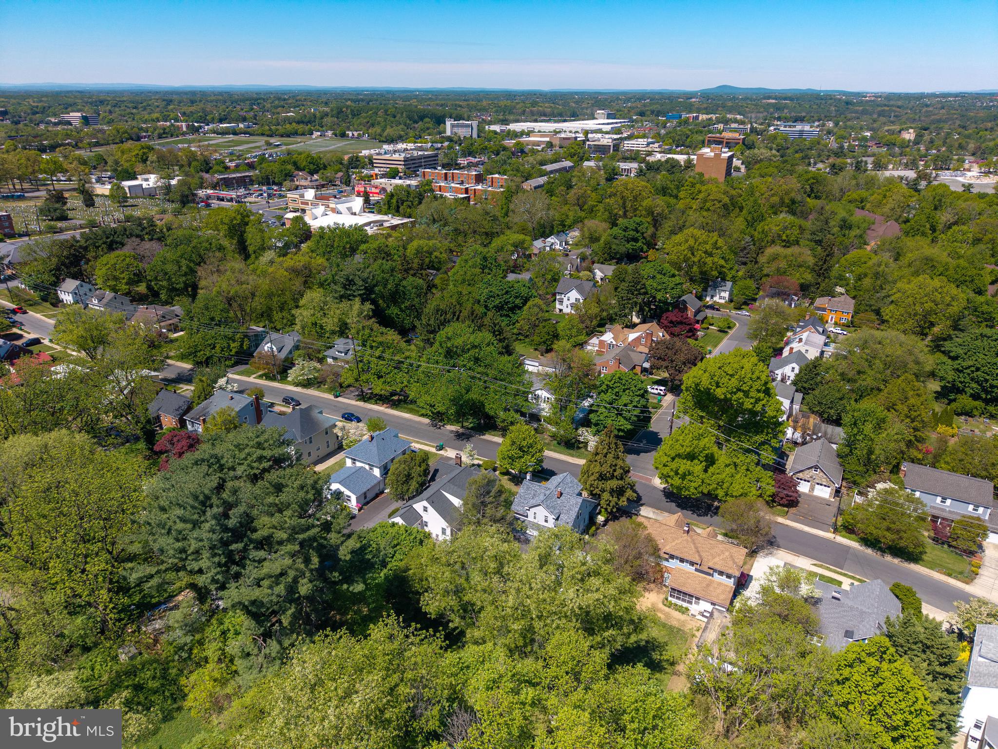 REALTY PARK - Residential