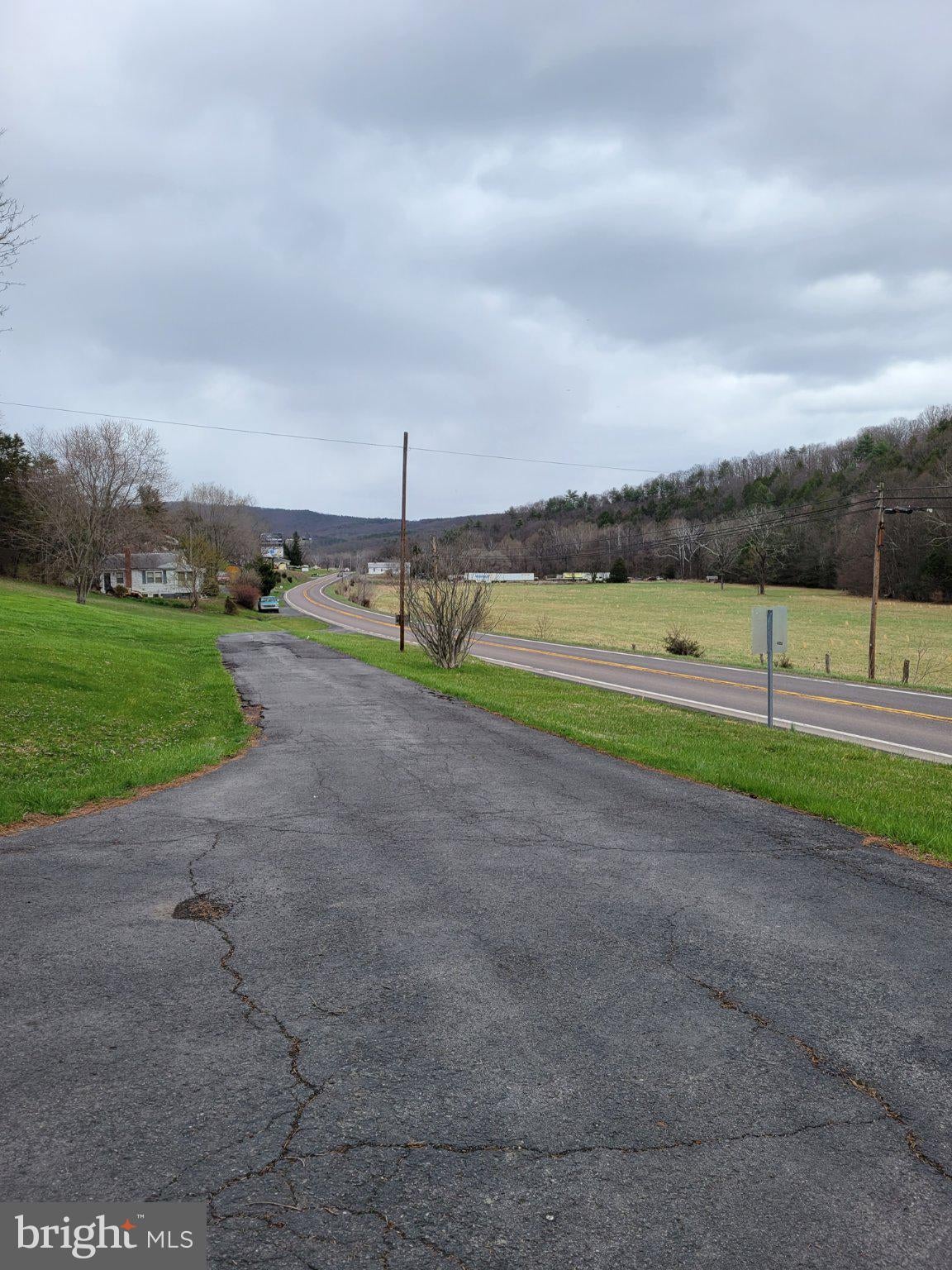 19712 NORTHWESTERN PIKE