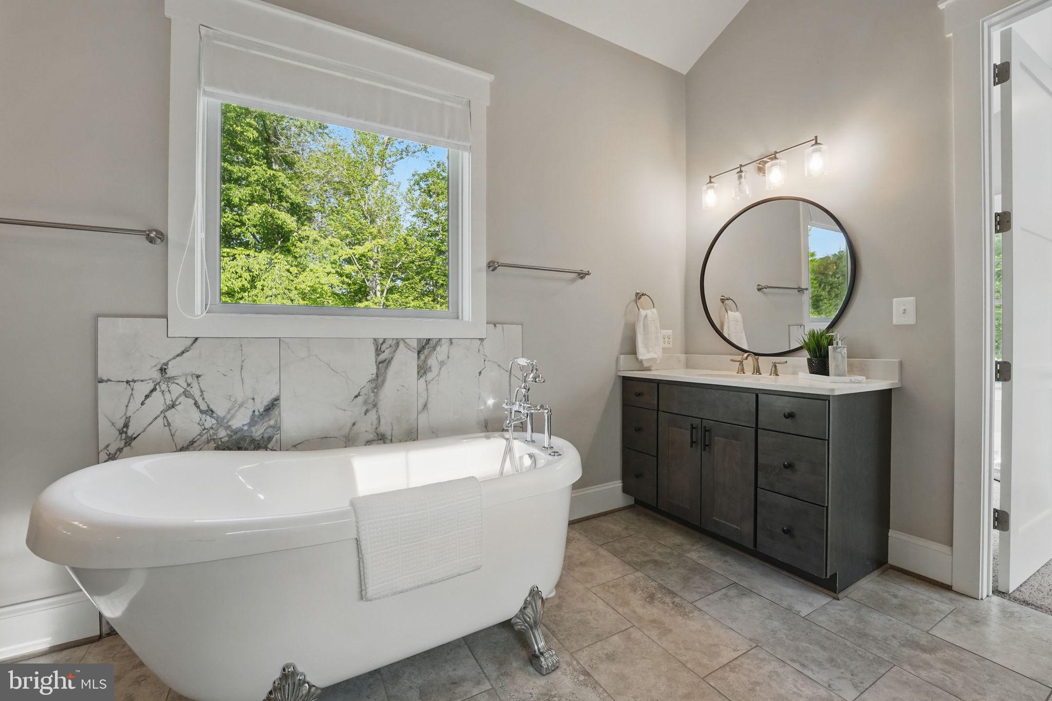 WOLF RUN SHOALS - Residential