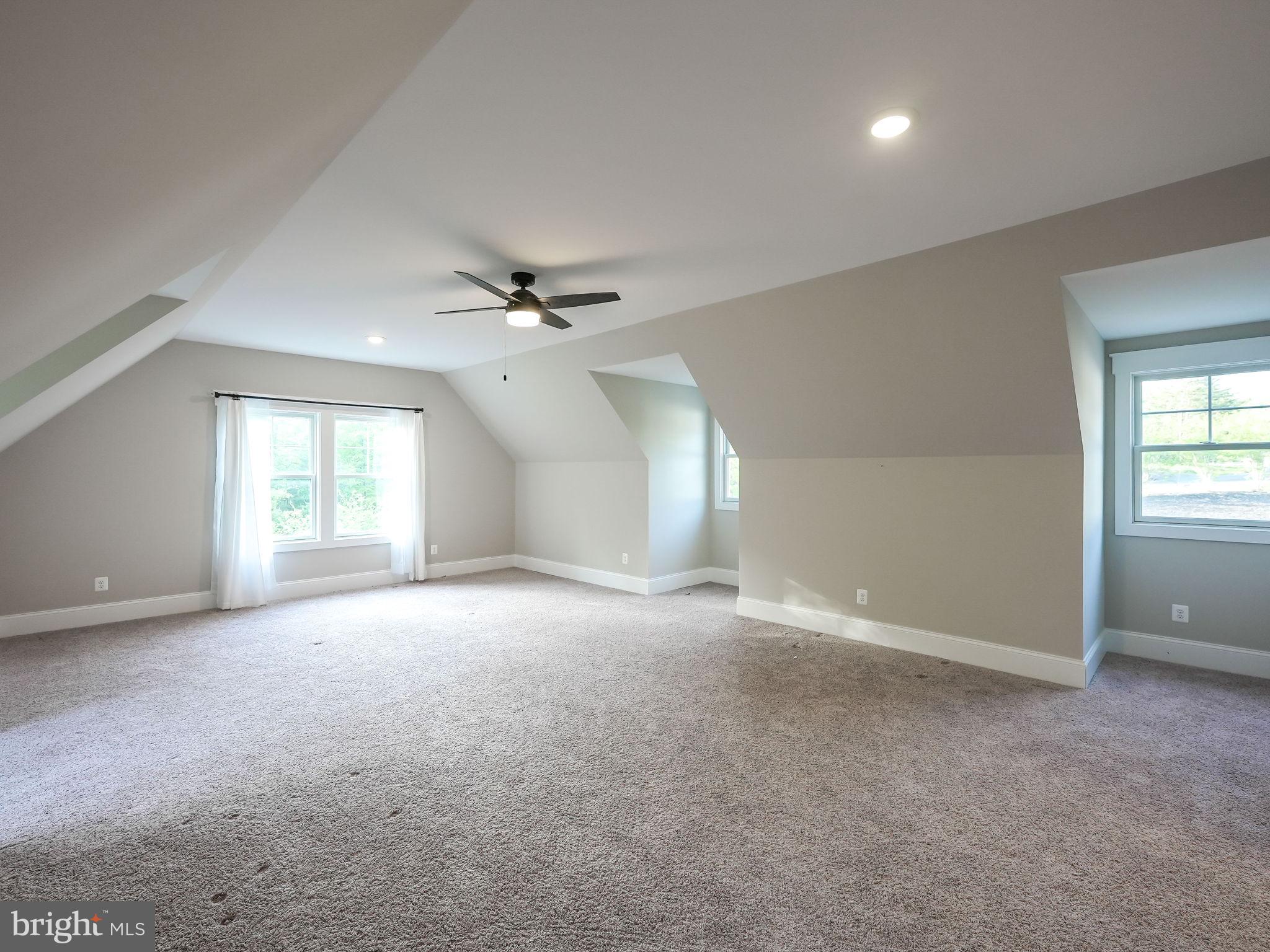 WOLF RUN SHOALS - Residential