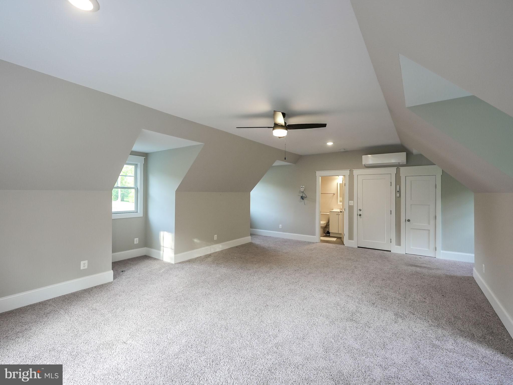 WOLF RUN SHOALS - Residential