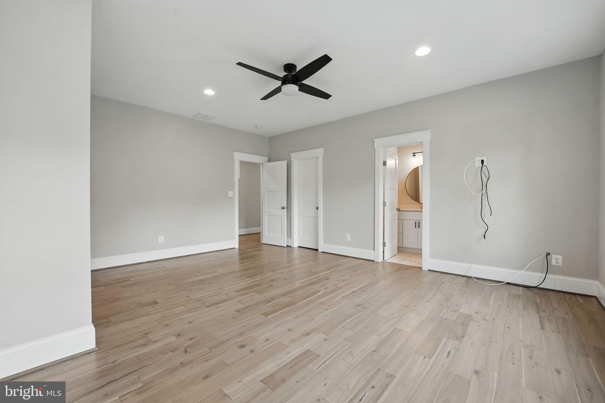 WOLF RUN SHOALS - Residential