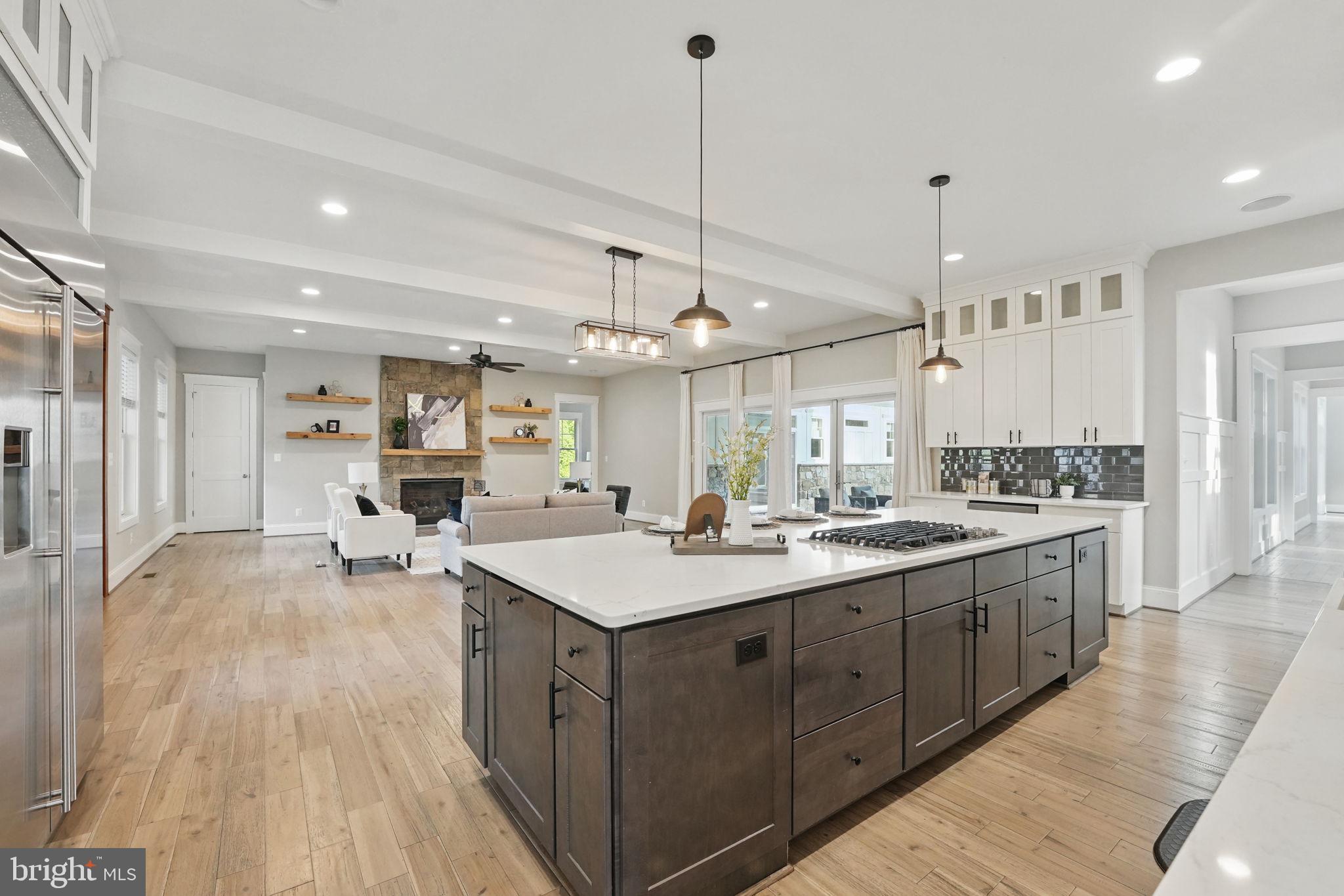 WOLF RUN SHOALS - Residential