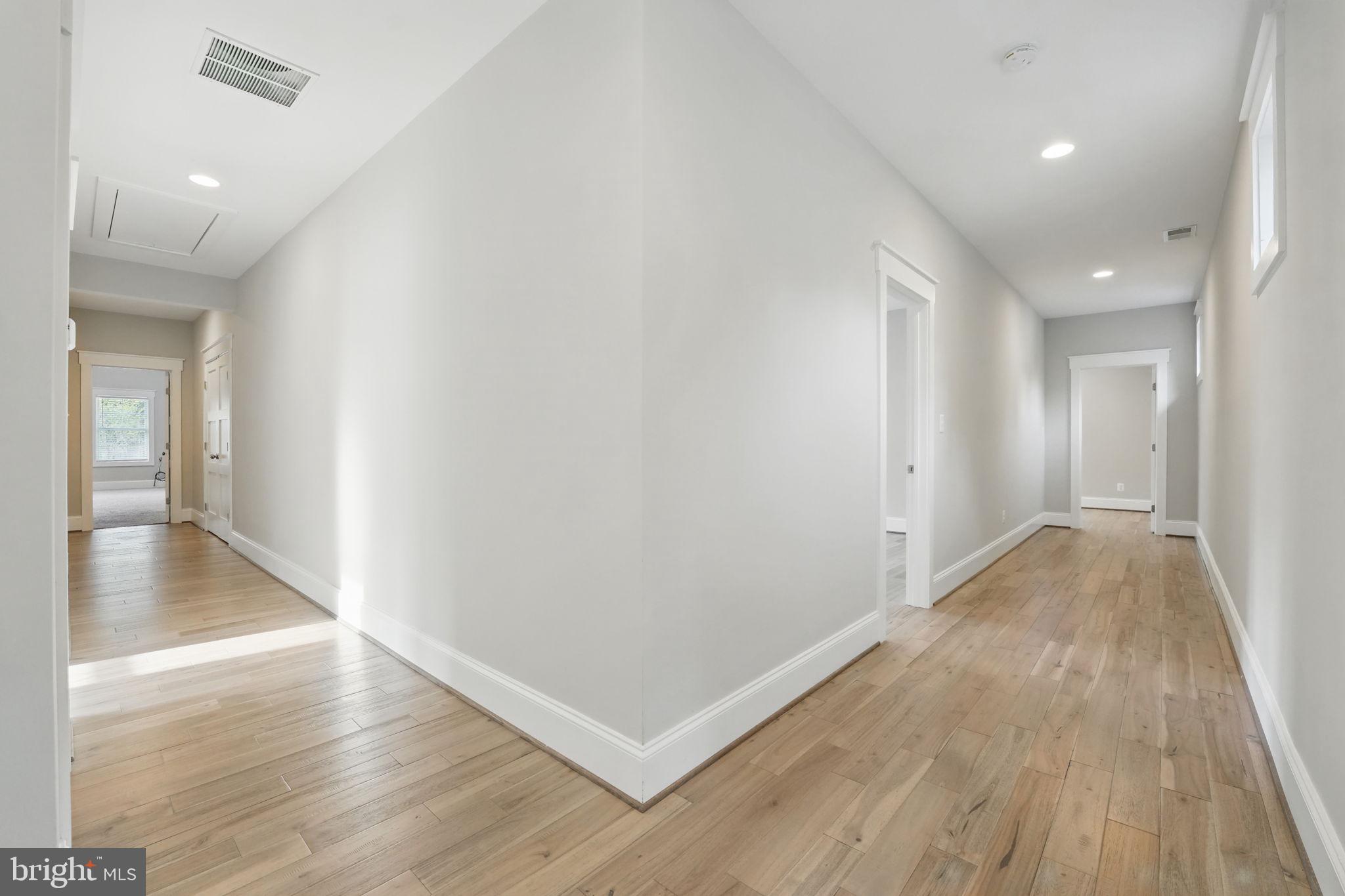 WOLF RUN SHOALS - Residential