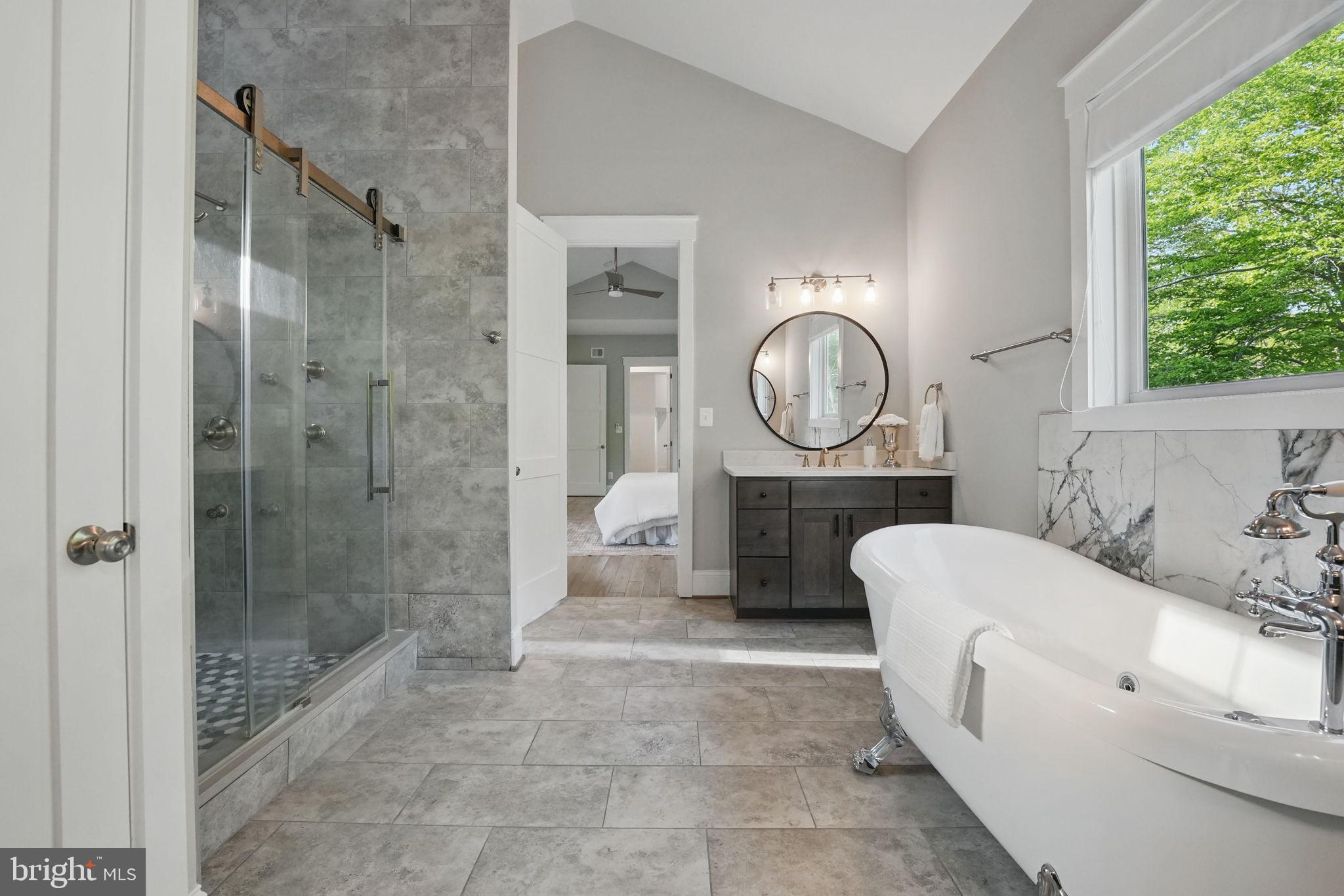 WOLF RUN SHOALS - Residential