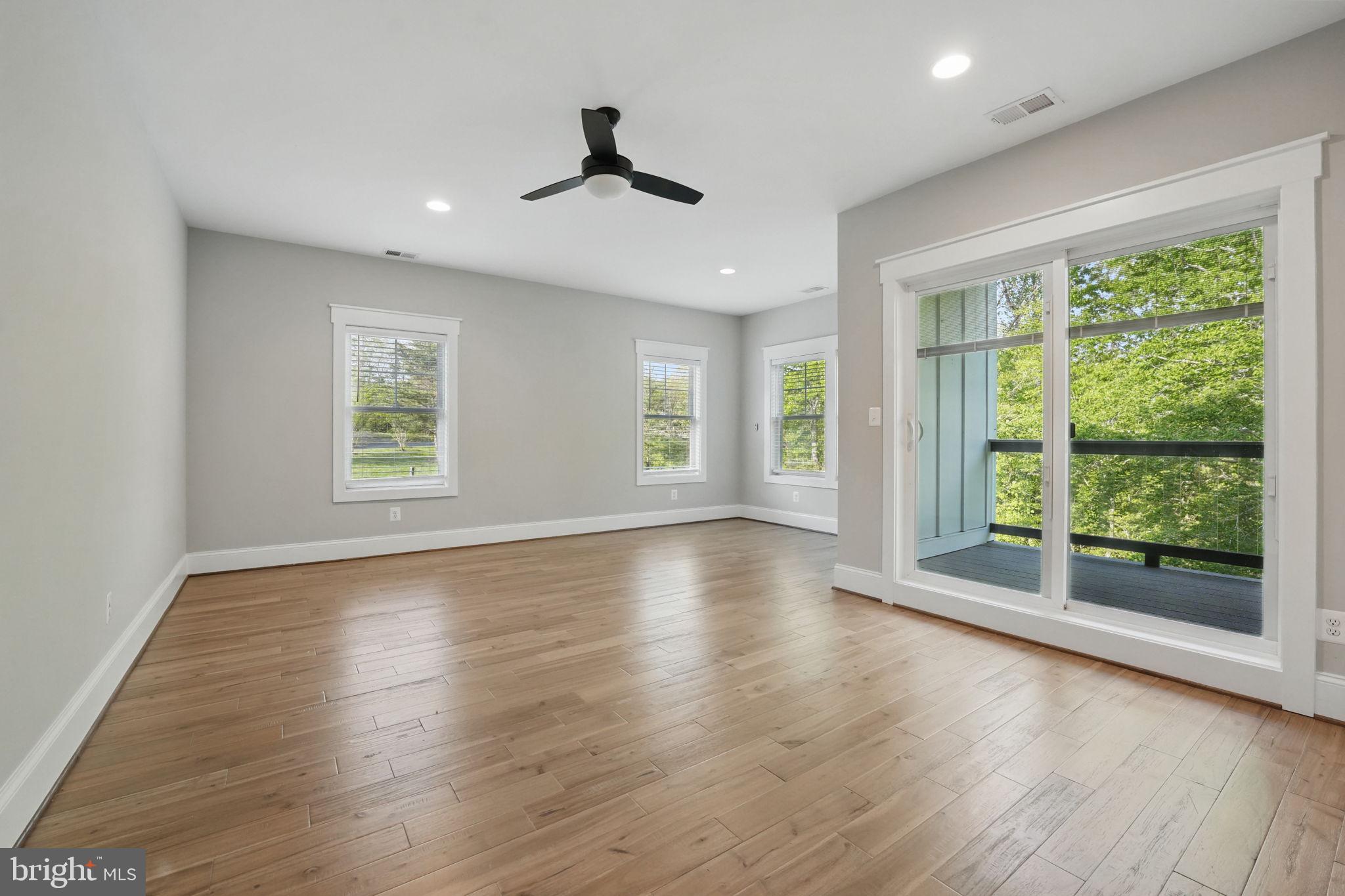 WOLF RUN SHOALS - Residential