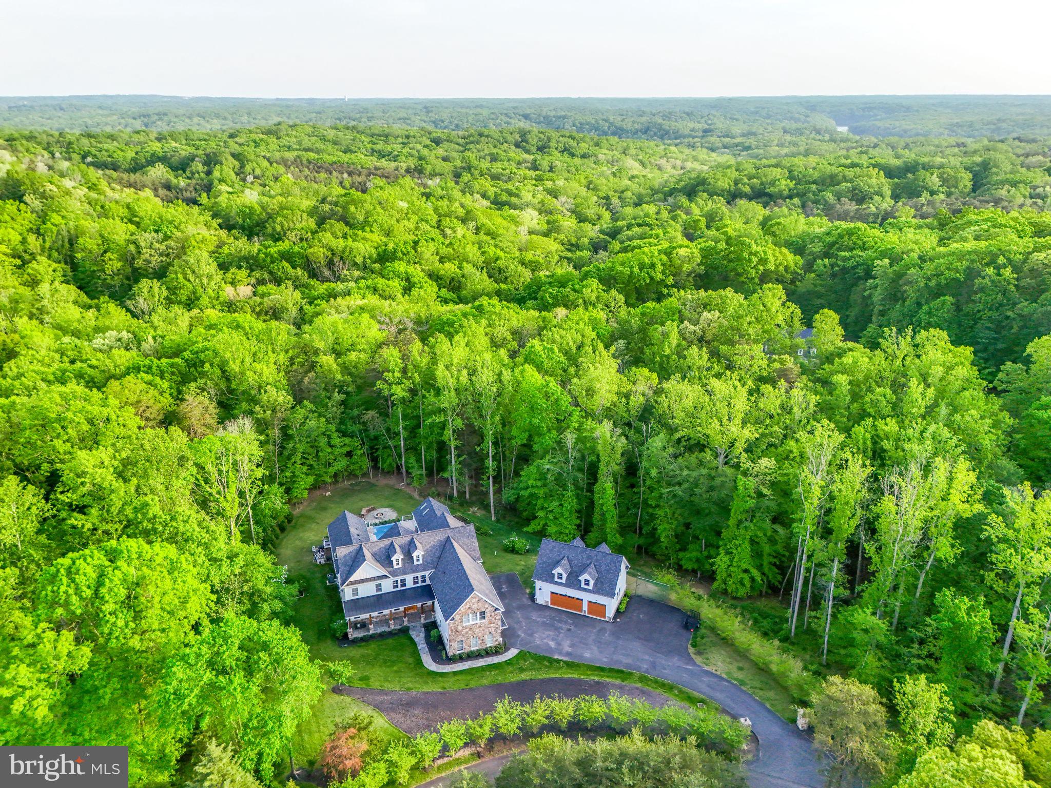 WOLF RUN SHOALS - Residential