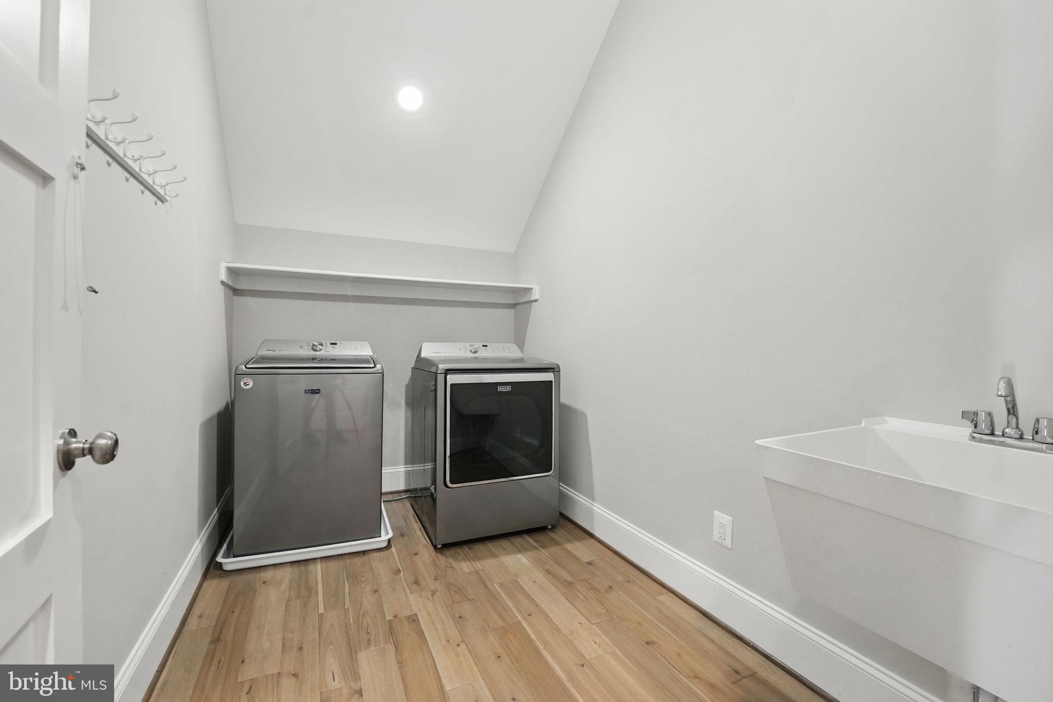 WOLF RUN SHOALS - Residential