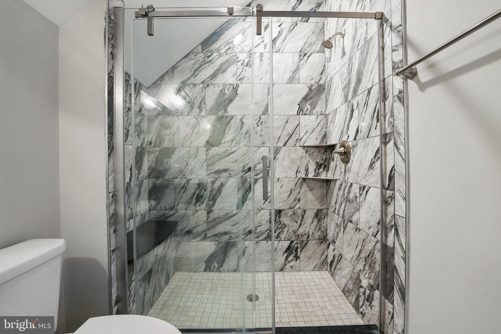 WOLF RUN SHOALS - Residential