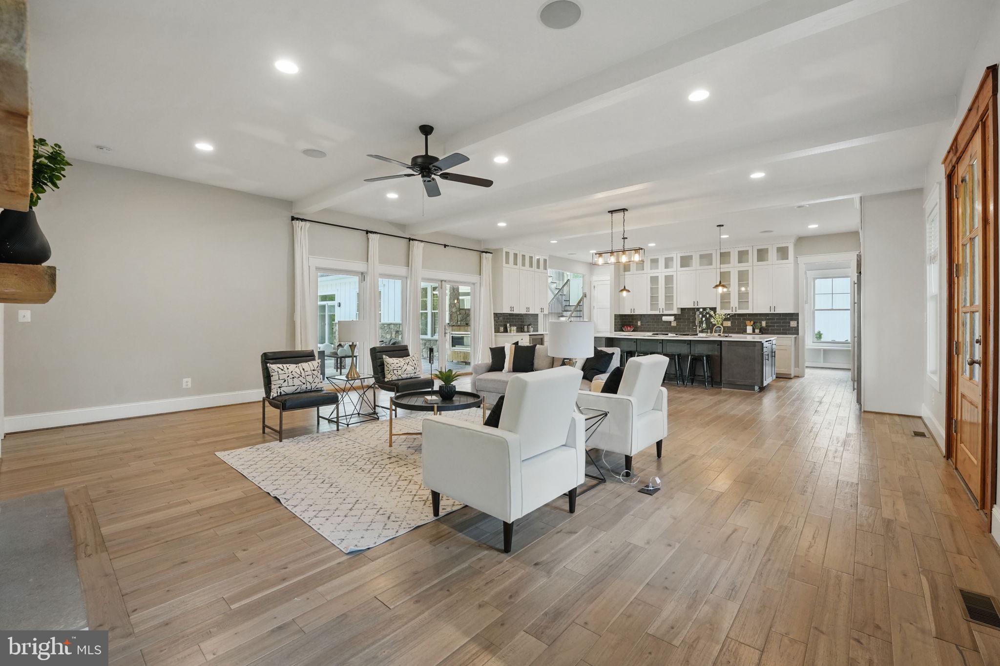 WOLF RUN SHOALS - Residential