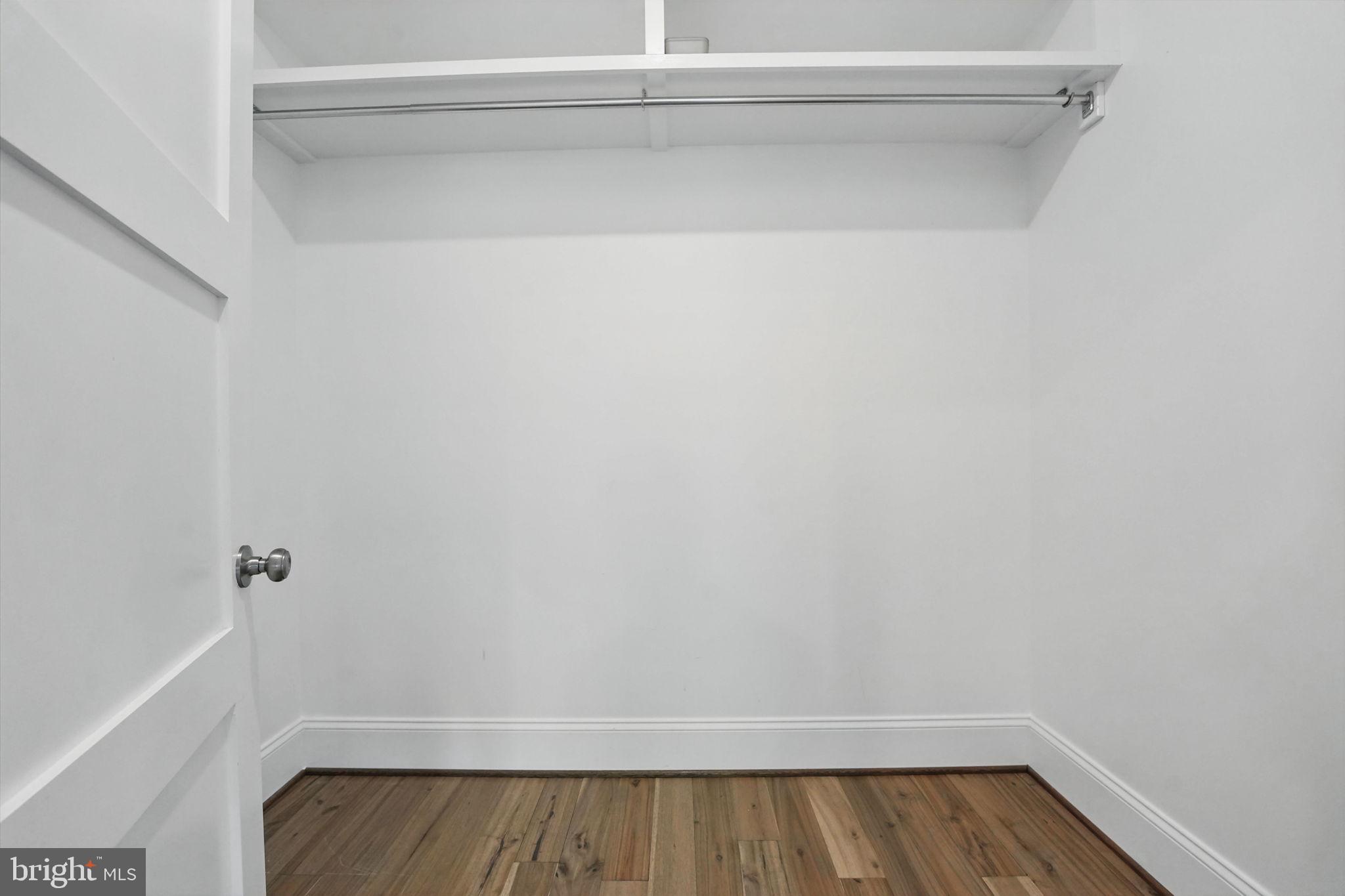 WOLF RUN SHOALS - Residential