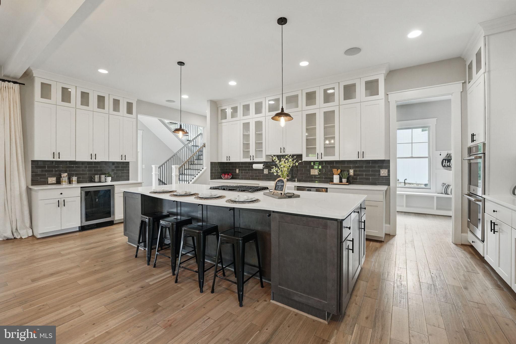 WOLF RUN SHOALS - Residential