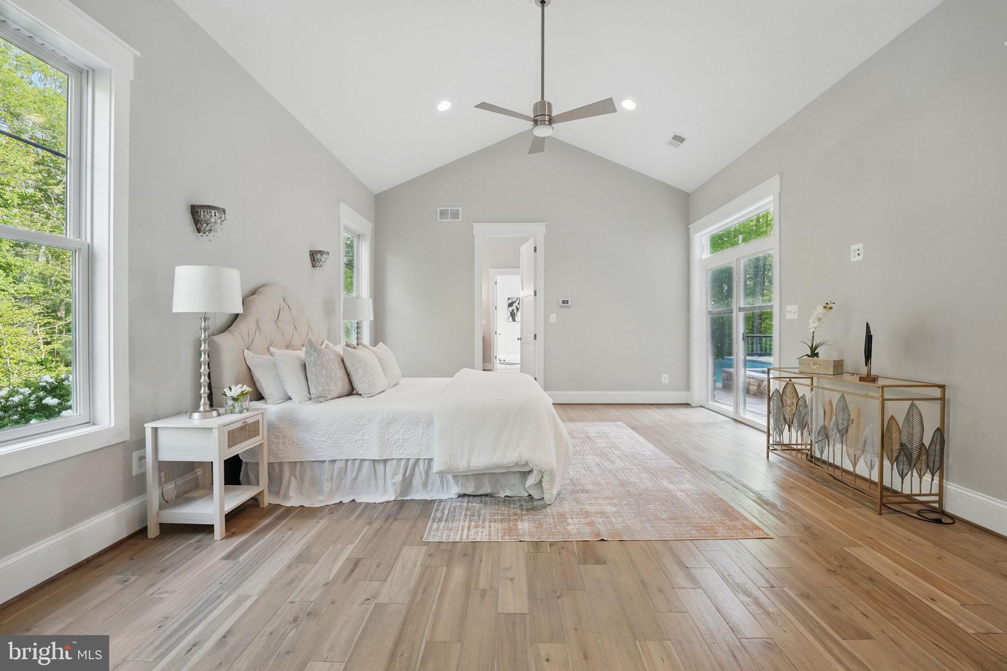 WOLF RUN SHOALS - Residential