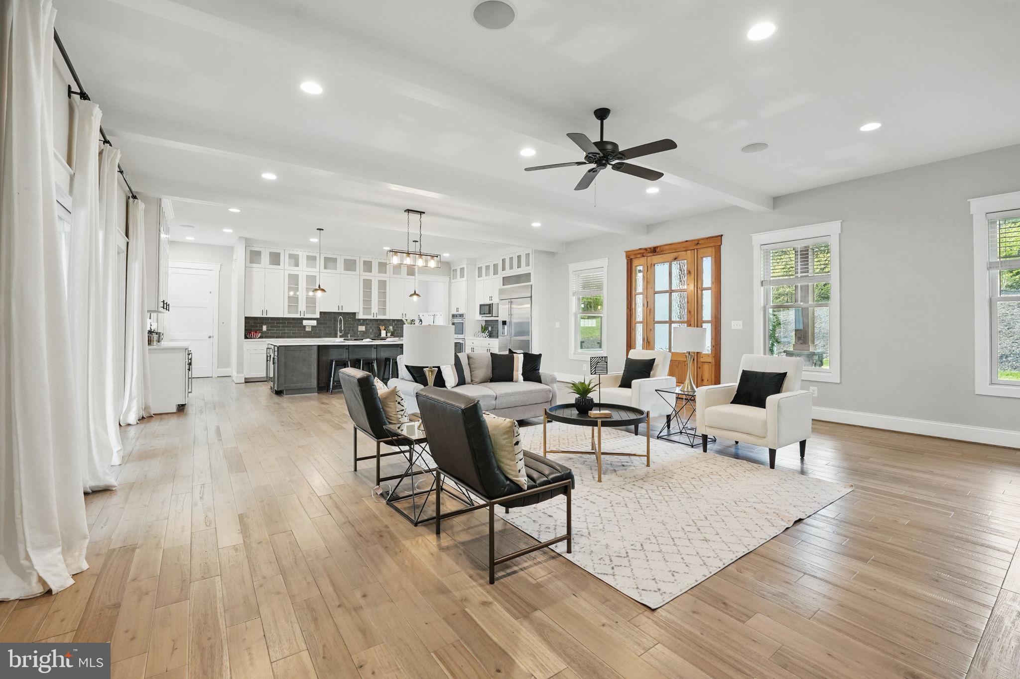 WOLF RUN SHOALS - Residential