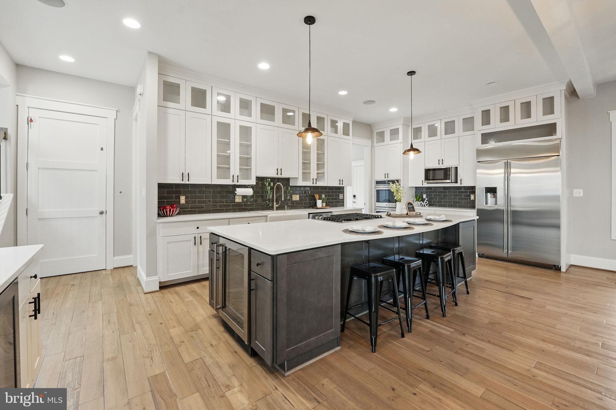 WOLF RUN SHOALS - Residential