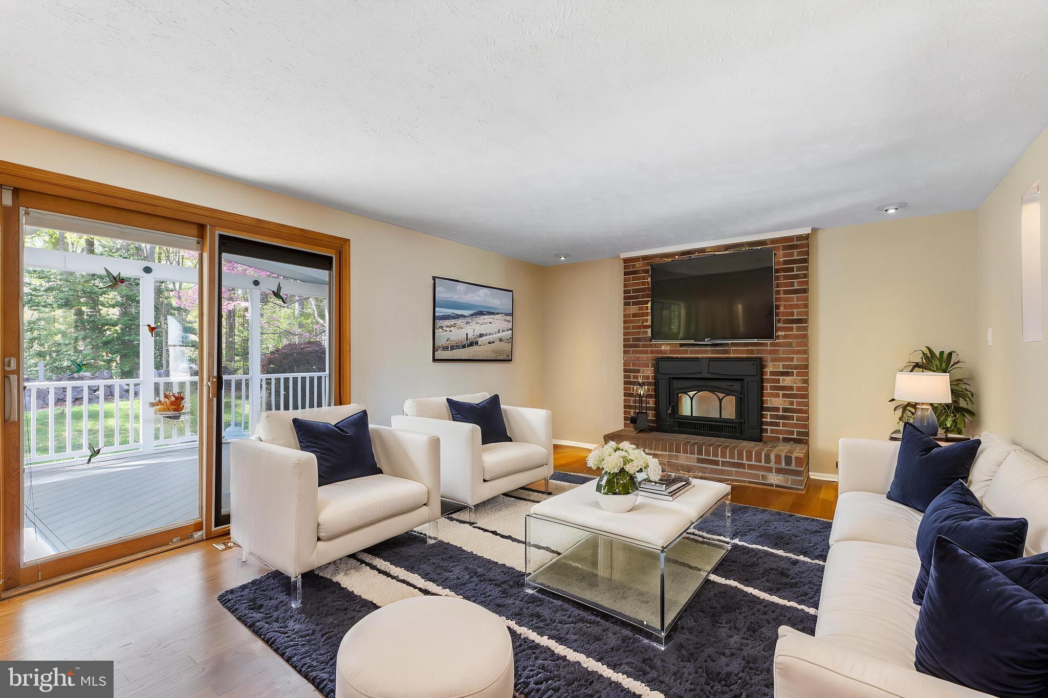 MIDDLE VALLEY - Residential