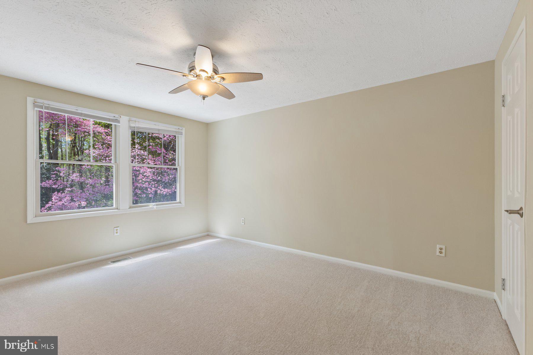 MIDDLE VALLEY - Residential