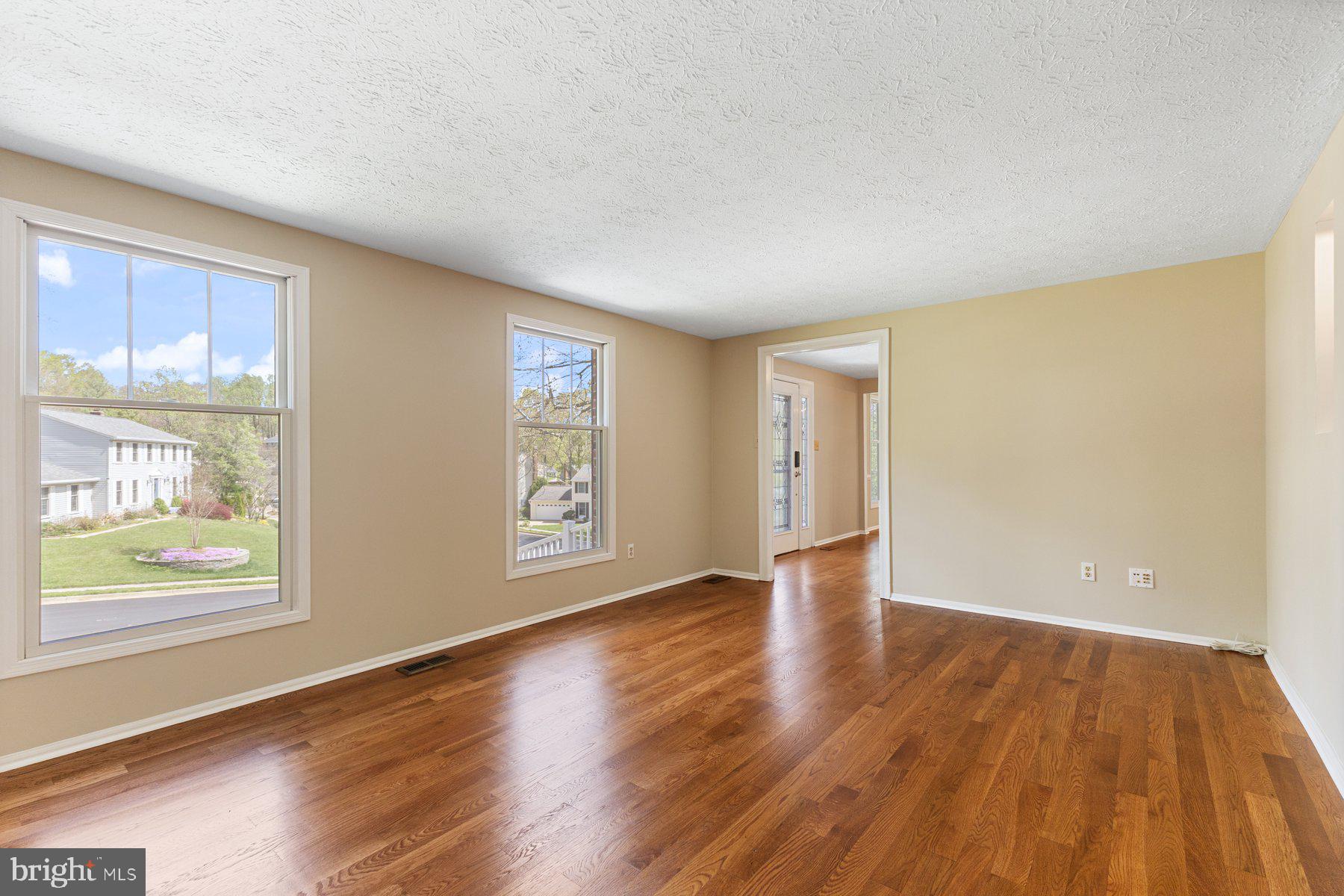 MIDDLE VALLEY - Residential