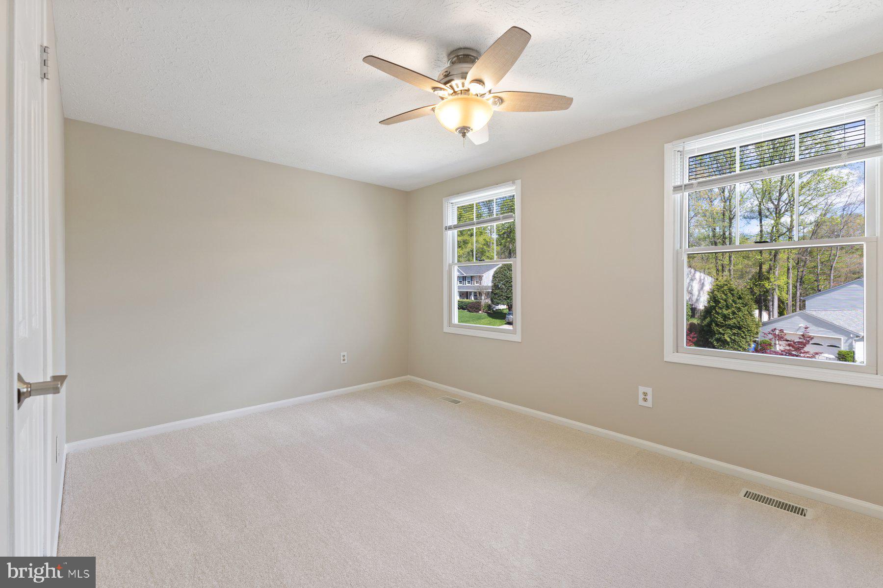 MIDDLE VALLEY - Residential