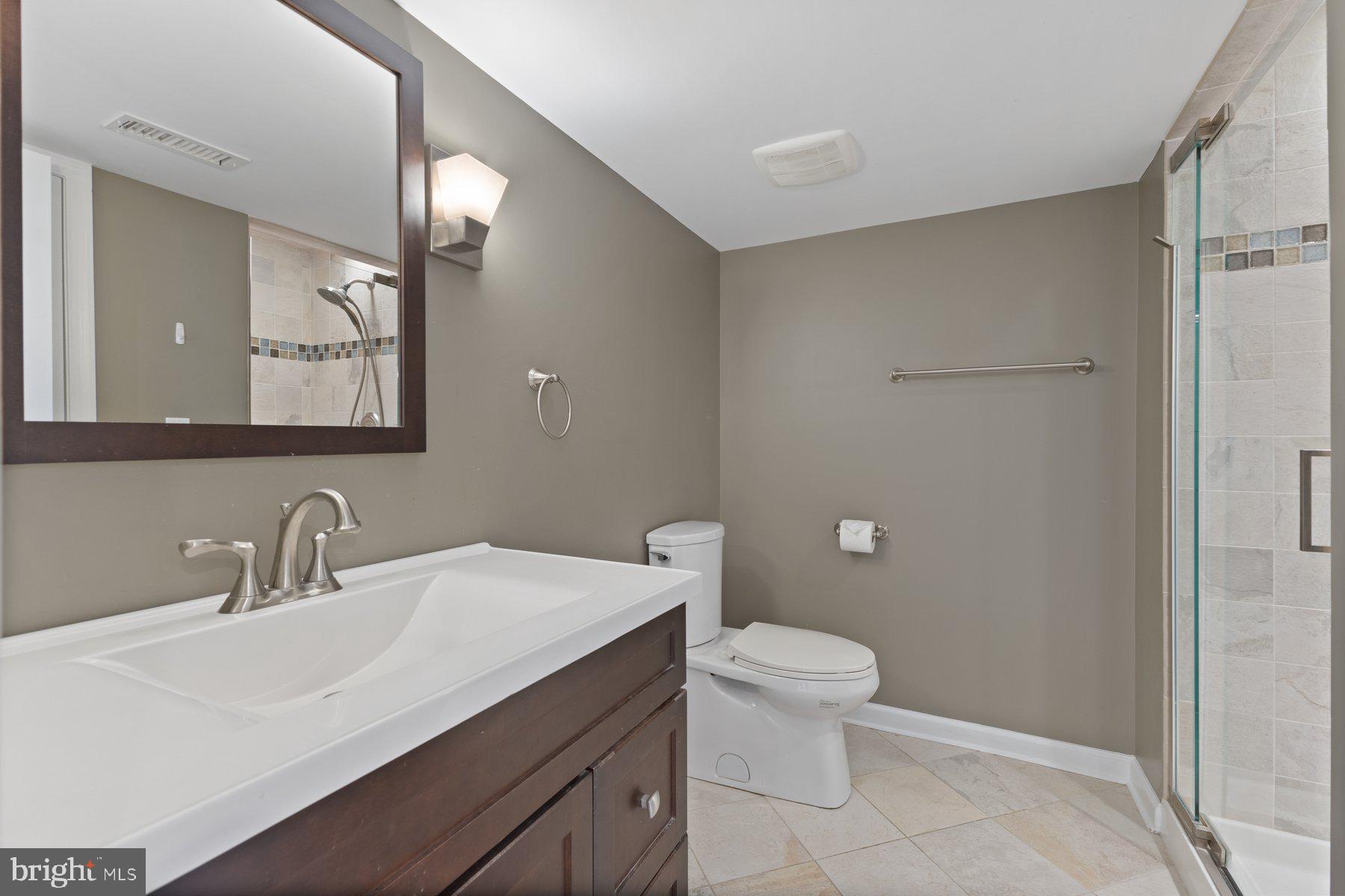 MIDDLE VALLEY - Residential