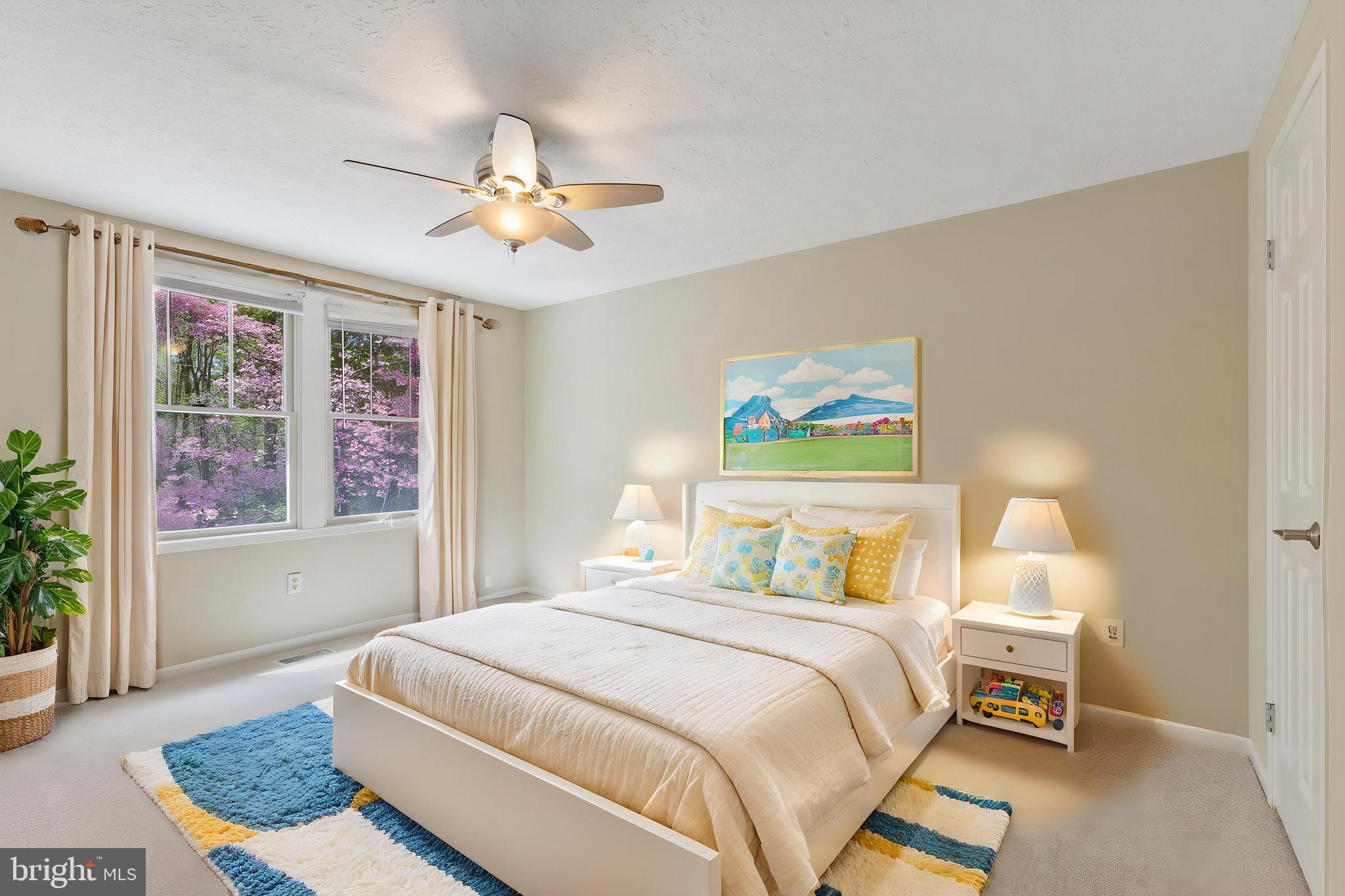 MIDDLE VALLEY - Residential