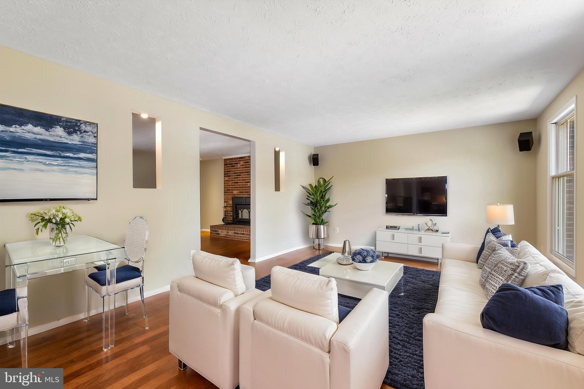 MIDDLE VALLEY - Residential