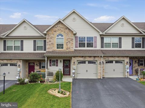 425 TRITLE AVENUE WAYNESBORO PA 17268