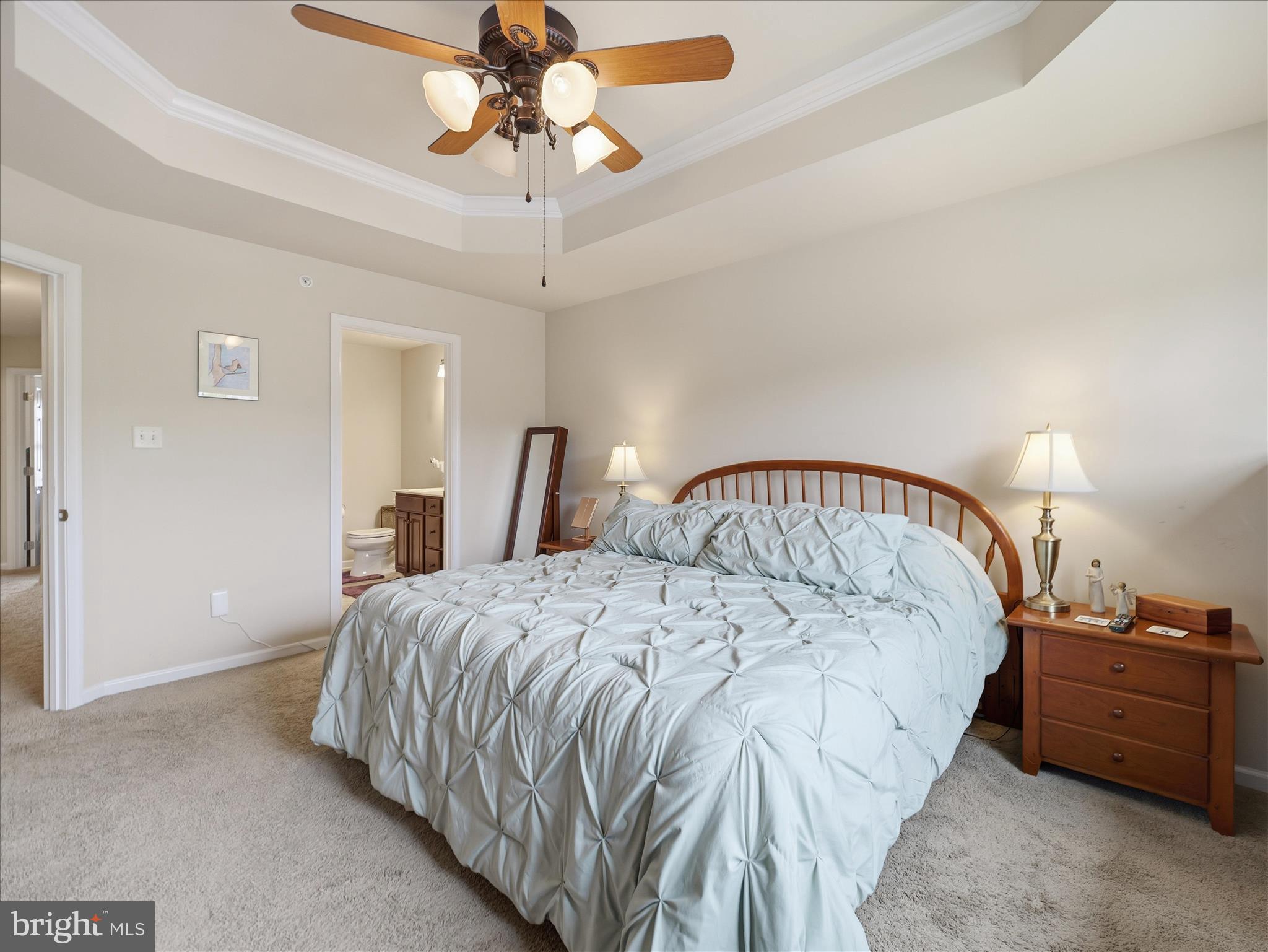 WALNUT KNOLLS - Residential