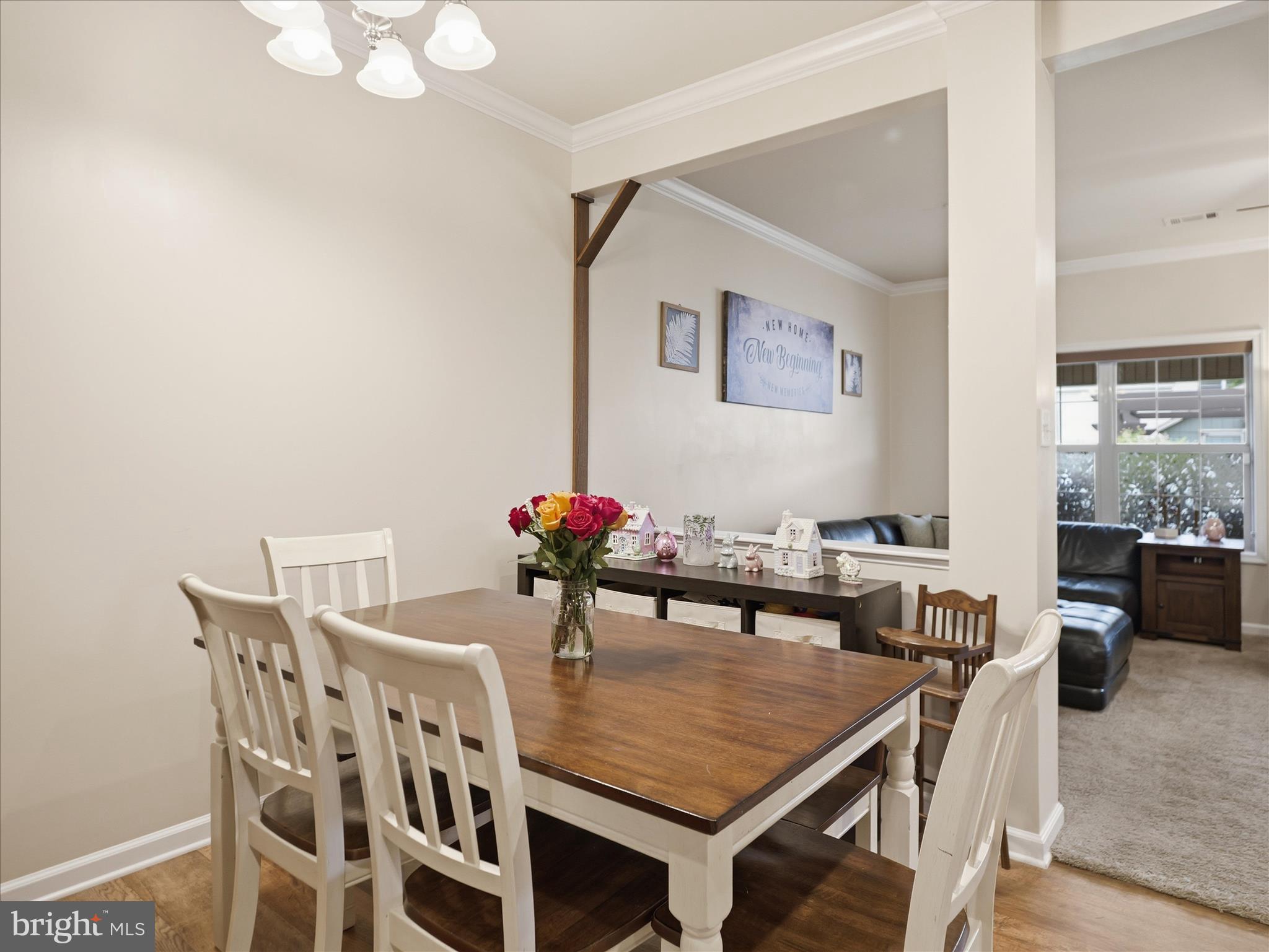 WALNUT KNOLLS - Residential