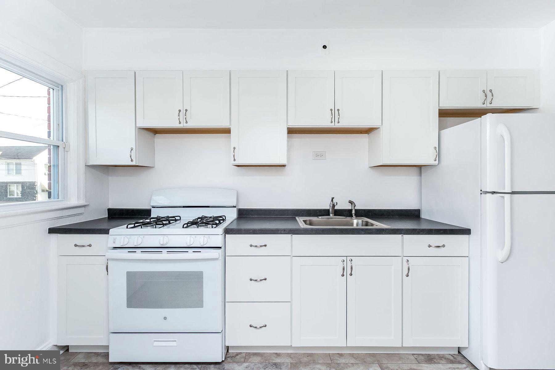 EDNOR GARDENS HISTORIC DISTRICT - Residential Lease