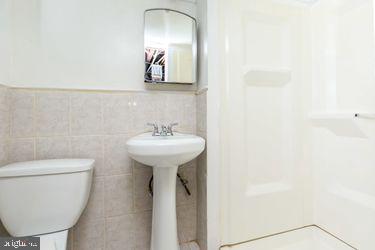 EDNOR GARDENS HISTORIC DISTRICT - Residential Lease