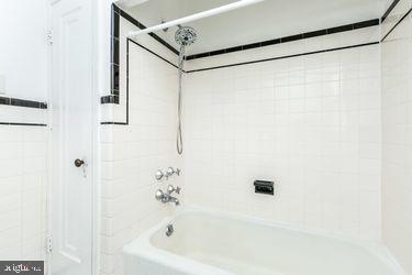 EDNOR GARDENS HISTORIC DISTRICT - Residential Lease