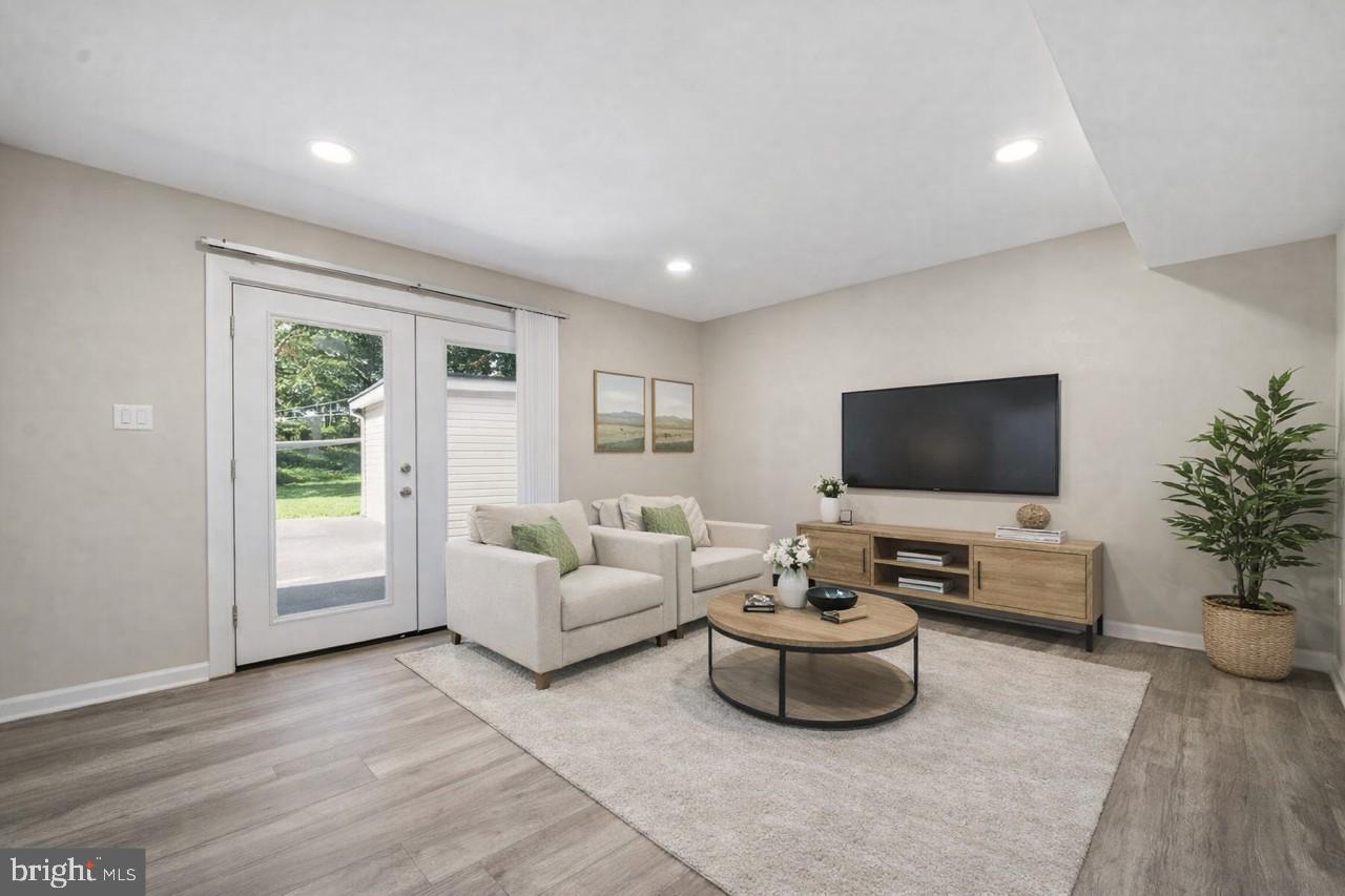 STAFFORDBOROUGH - Residential