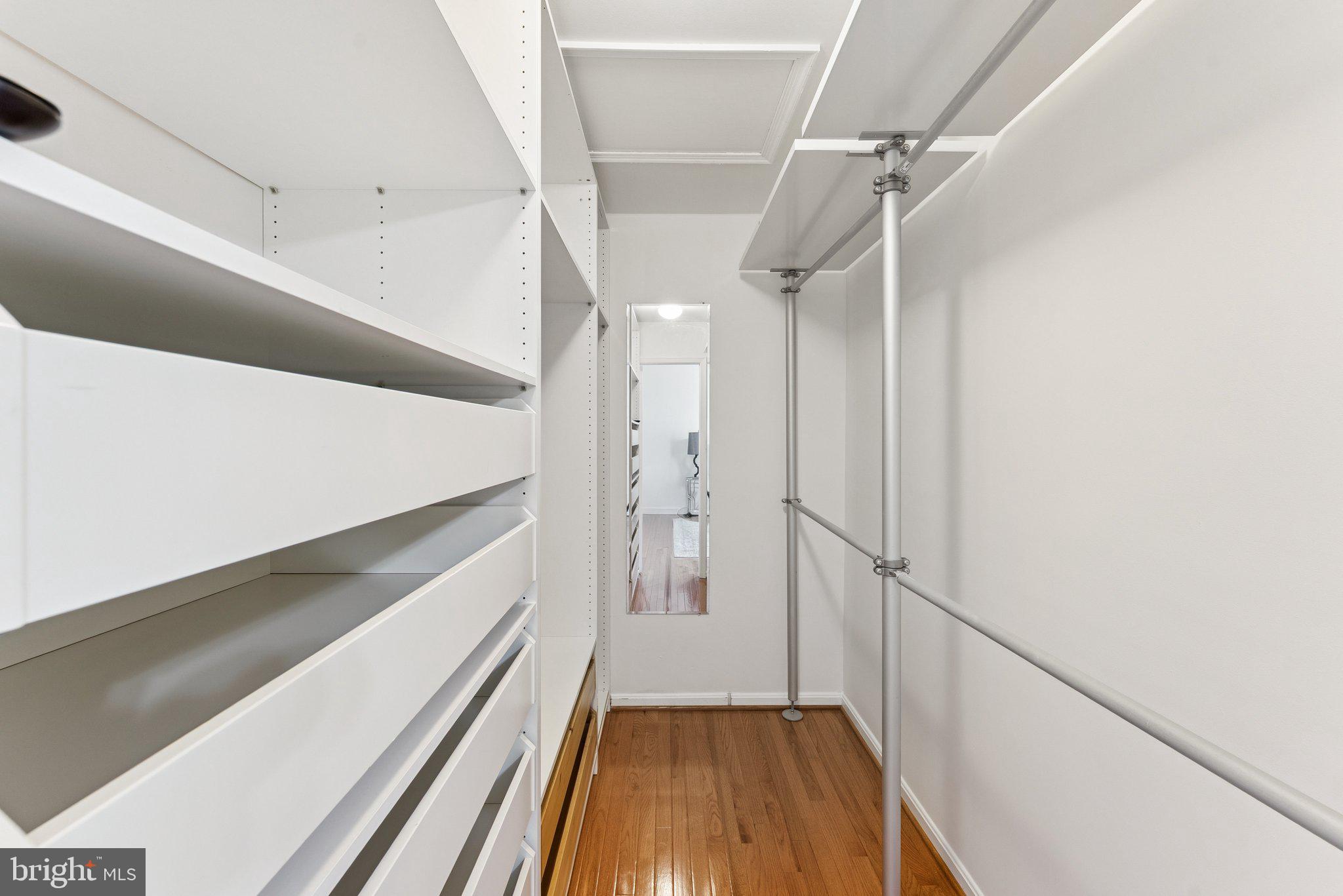 KINGSTOWNE - Residential