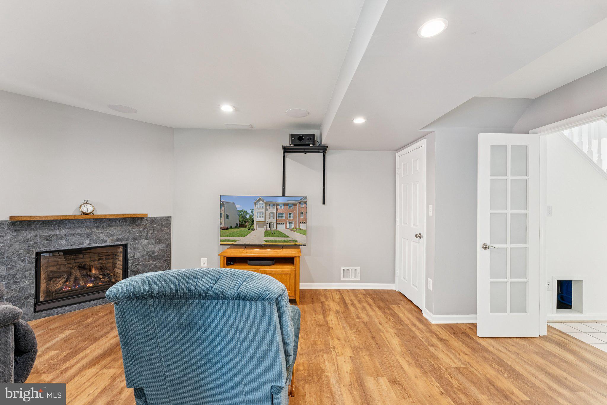6536 KELSEY POINT CIRCLE