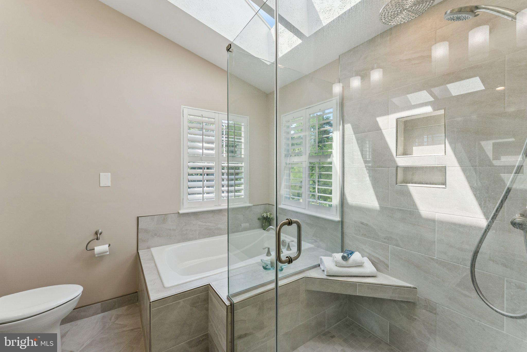 KINGSTOWNE - Residential