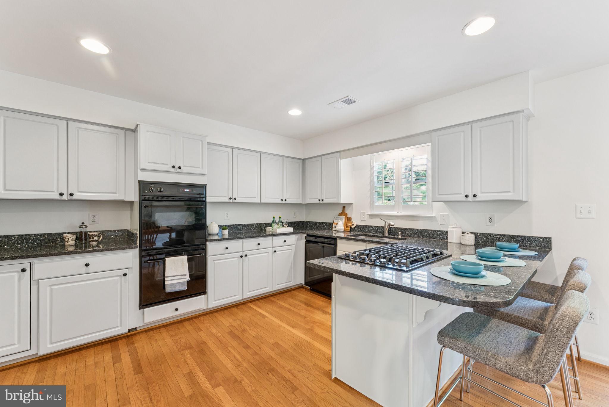 KINGSTOWNE - Residential