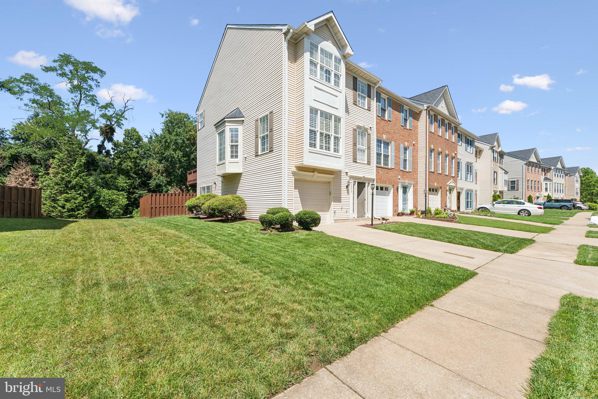 KINGSTOWNE - Residential