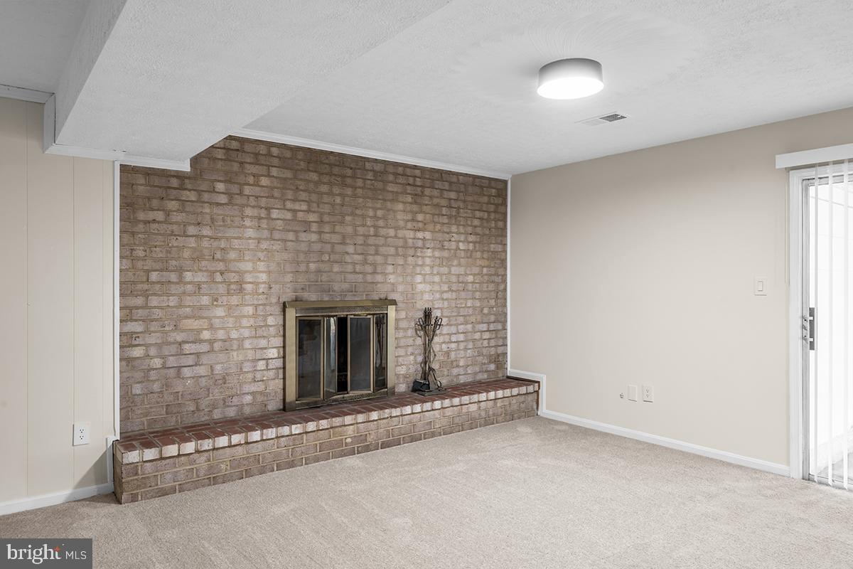 6614 GREY FOX DRIVE