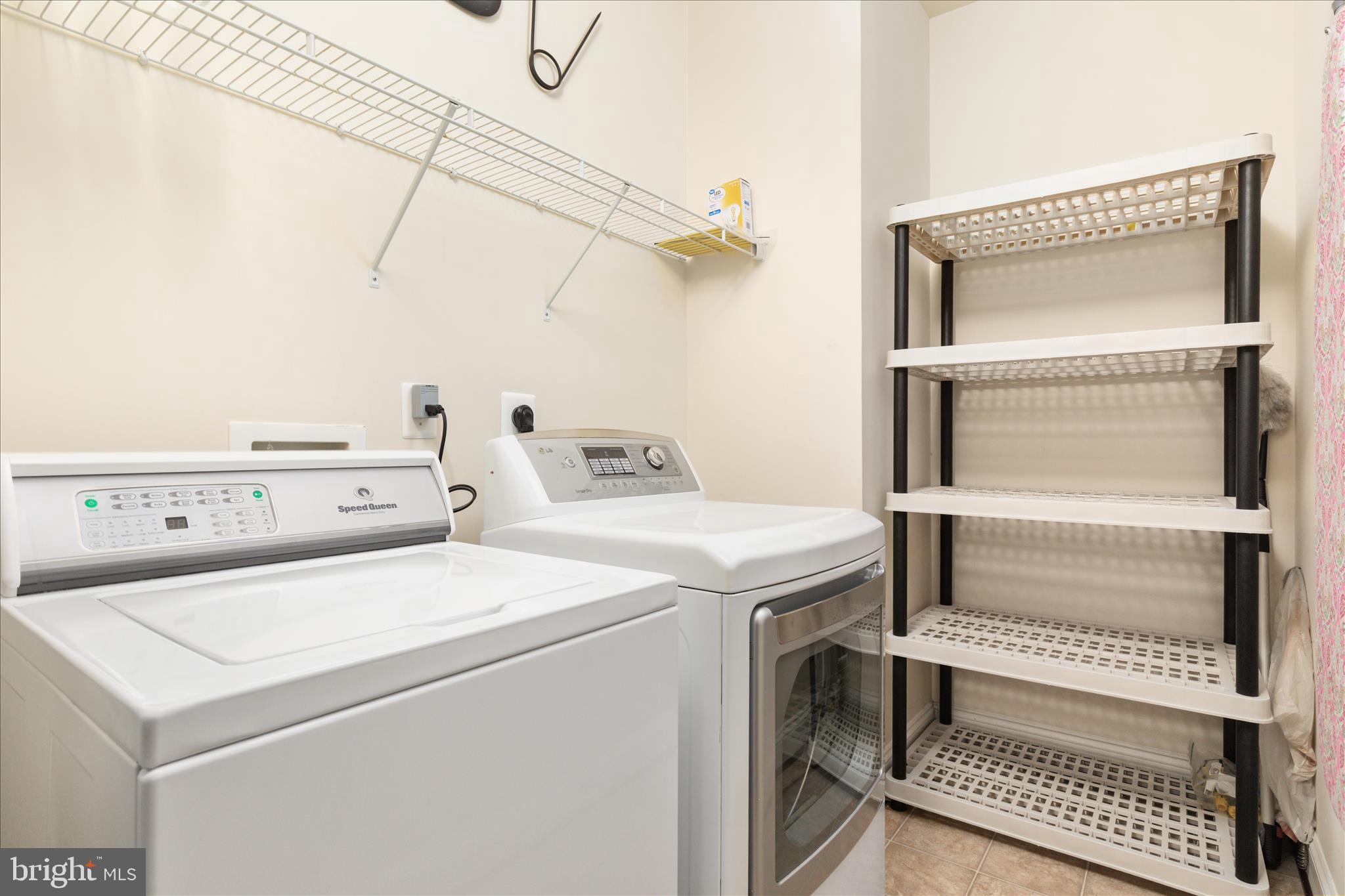 VILLAGES OF PIEDMONT - Residential Lease