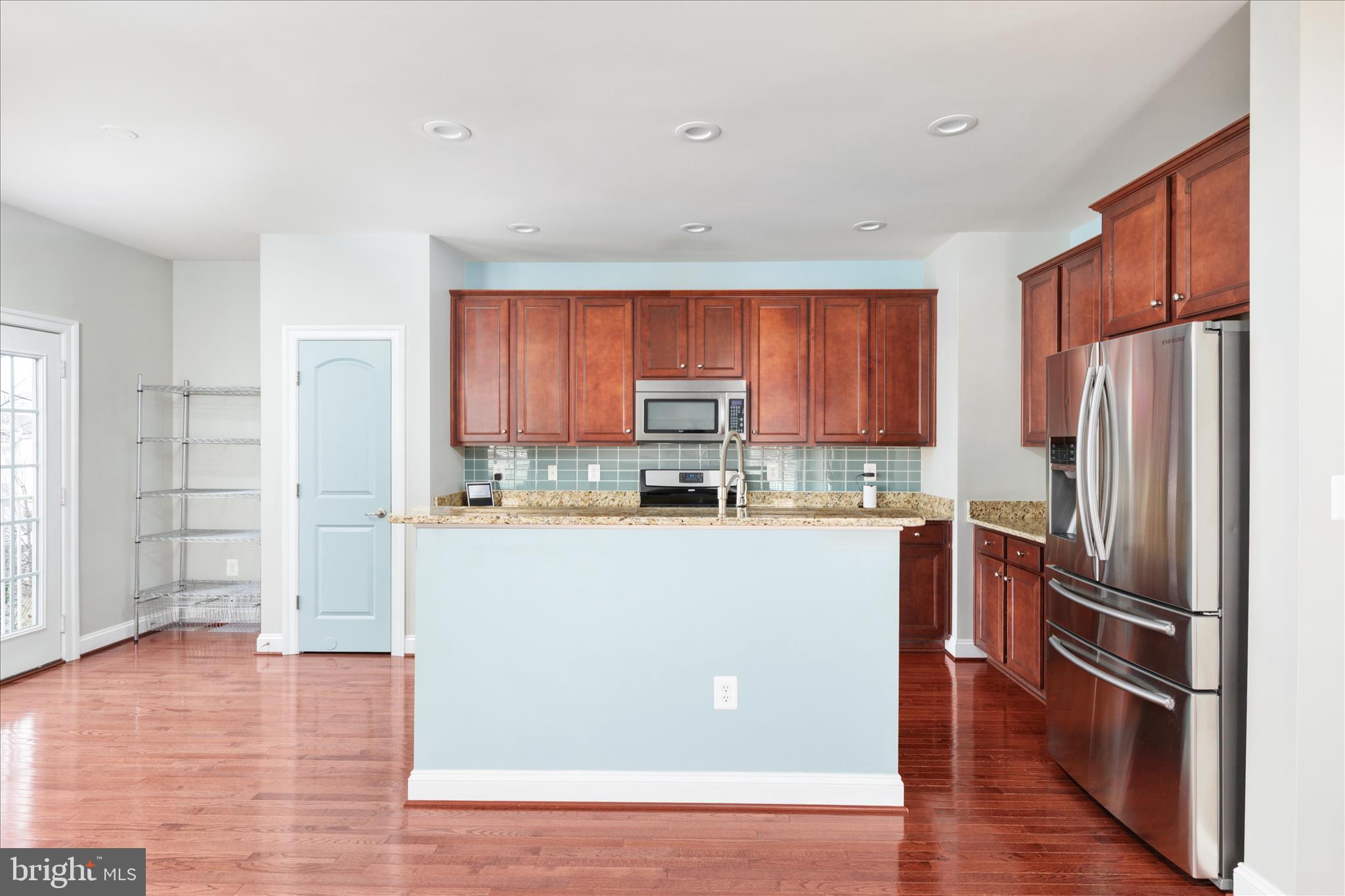 VILLAGES OF PIEDMONT - Residential Lease