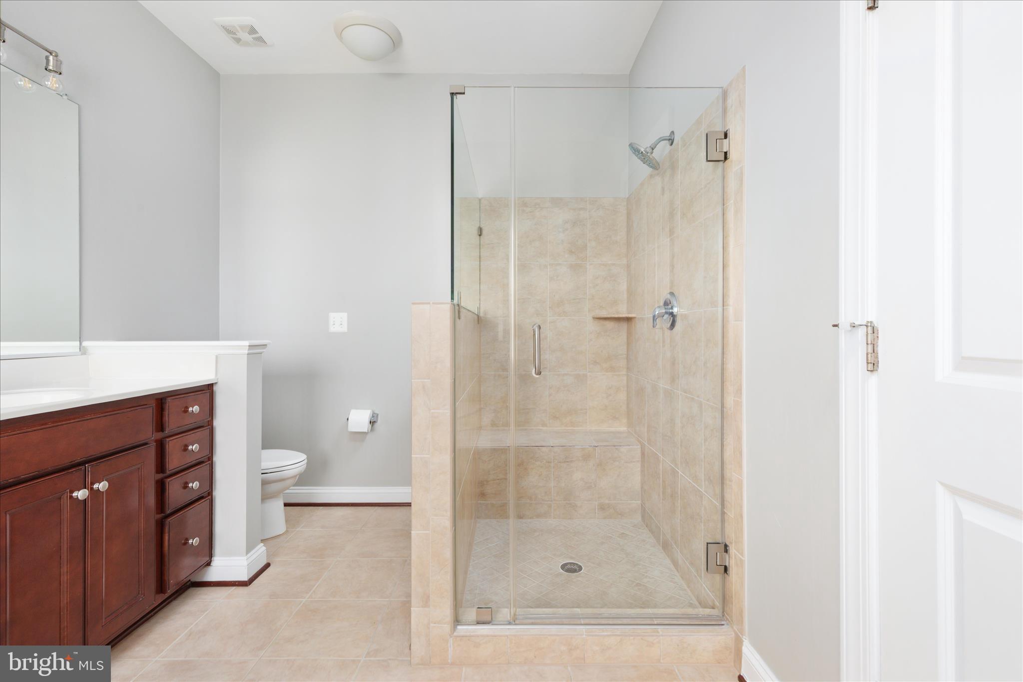 VILLAGES OF PIEDMONT - Residential Lease