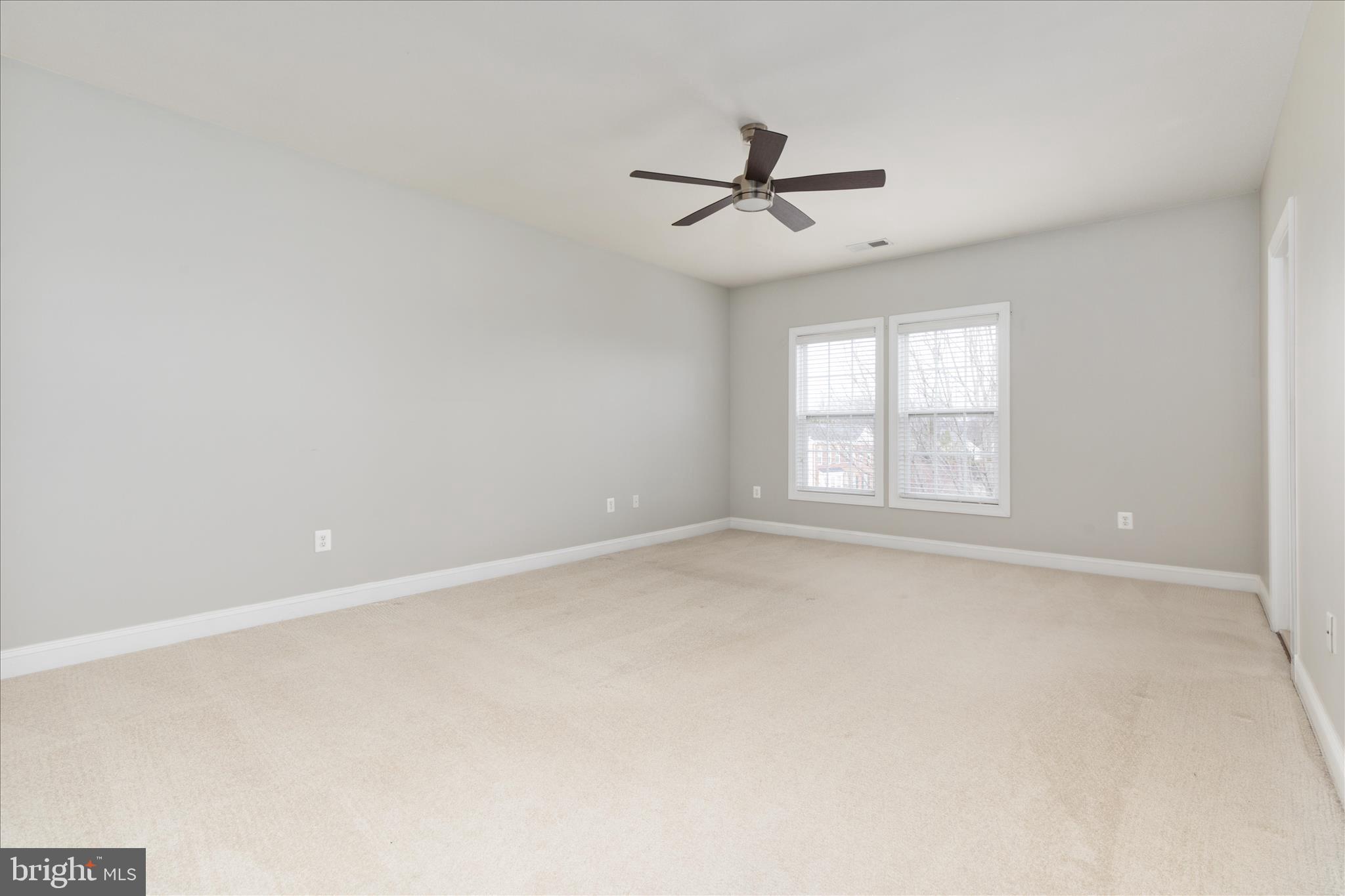 VILLAGES OF PIEDMONT - Residential Lease